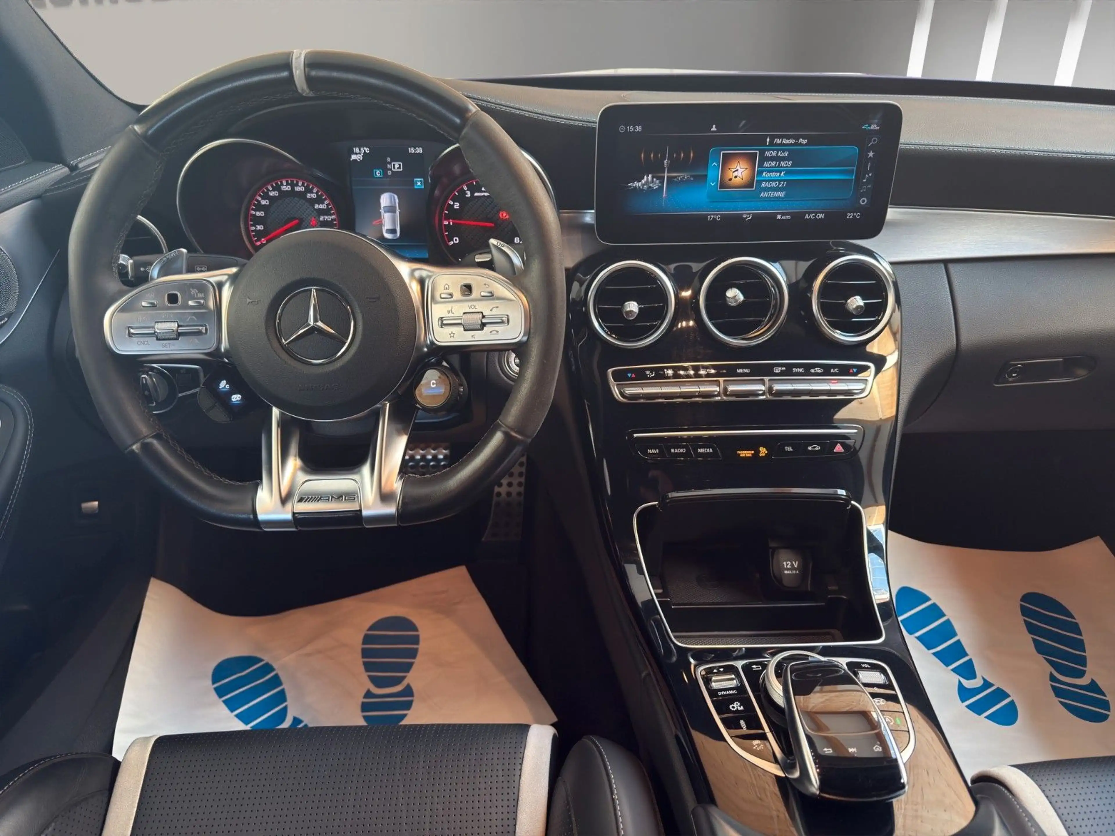 Mercedes-Benz C 63 AMG C 63 S AMG/360*/Viele Extras — photo 13