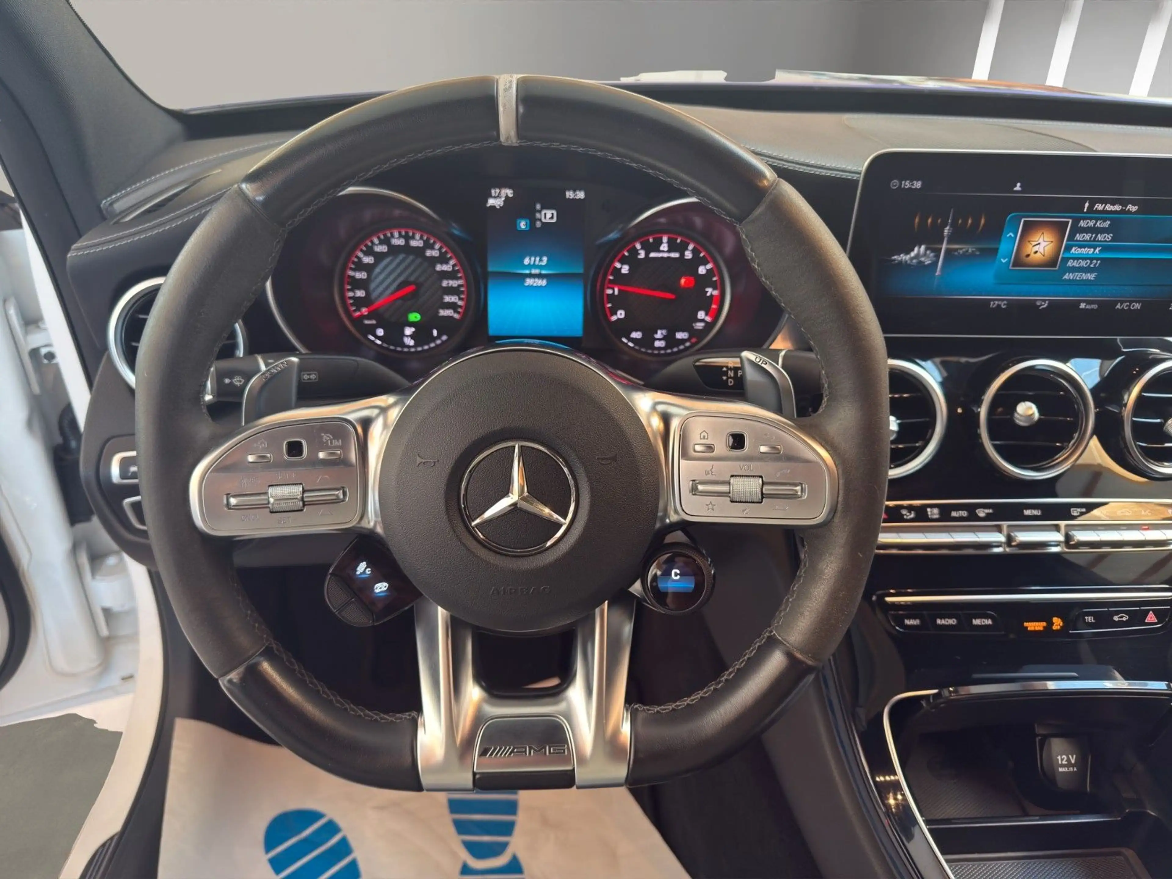Mercedes-Benz C 63 AMG C 63 S AMG/360*/Viele Extras — photo 11