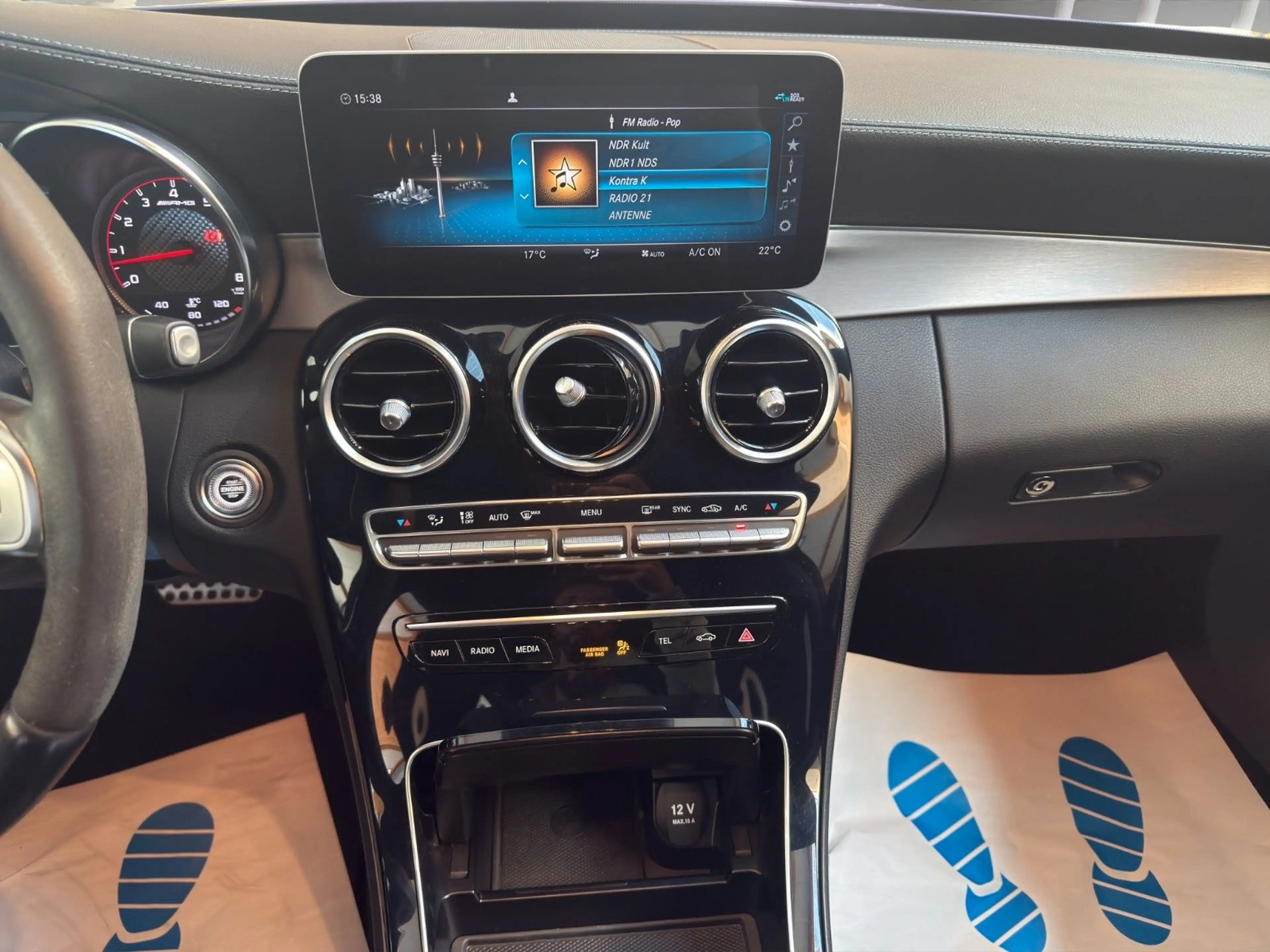 Mercedes-Benz C 63 AMG C 63 S AMG/360*/Viele Extras — photo 14