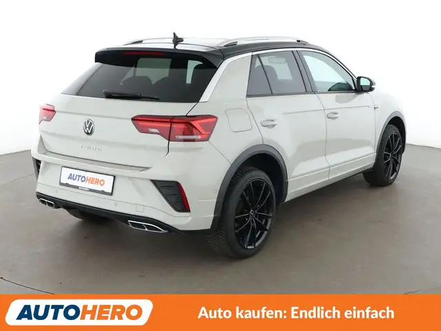 Volkswagen T-Roc view 6