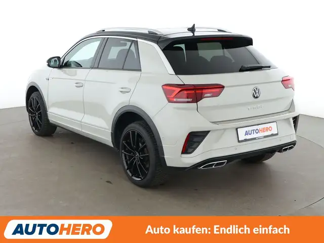 Volkswagen T-Roc view 4