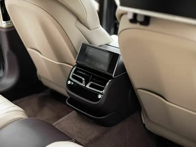 Bentley Sonstige W12 Ansicht 43