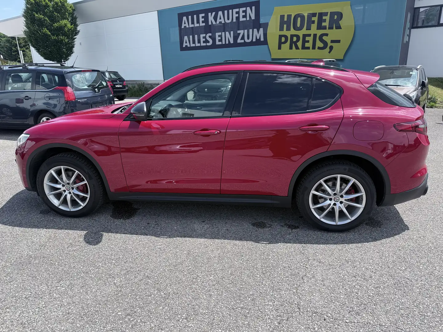 Alfa Romeo Stelvio B-Tech Q4 2,0 ATX AWD Rot - 2