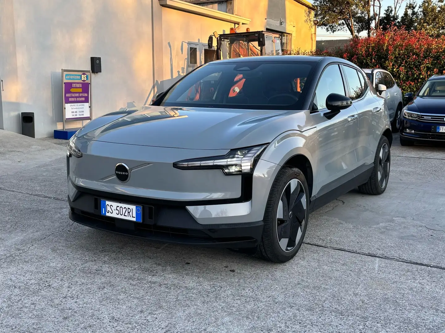 Volvo EX30 EX30 Single Motor ER | RWD | PLUS Grigio - 1