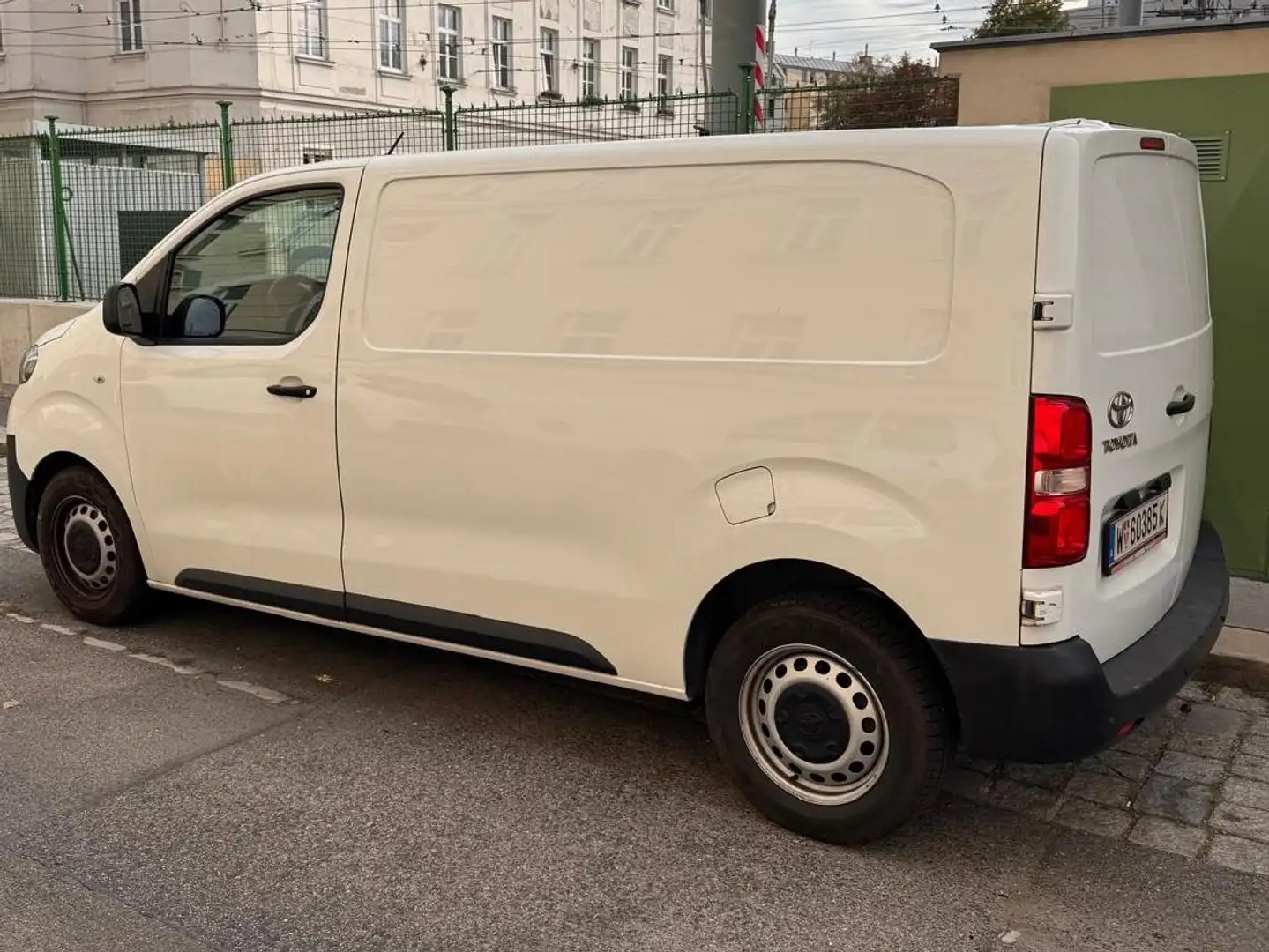 Toyota Proace - 2