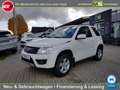 Suzuki Grand Vitara 1.6 City 4x4ALLRAD+KLIMA+ZV+AHK+ALU+PDC+TÜV NEU Weiß - thumbnail 1