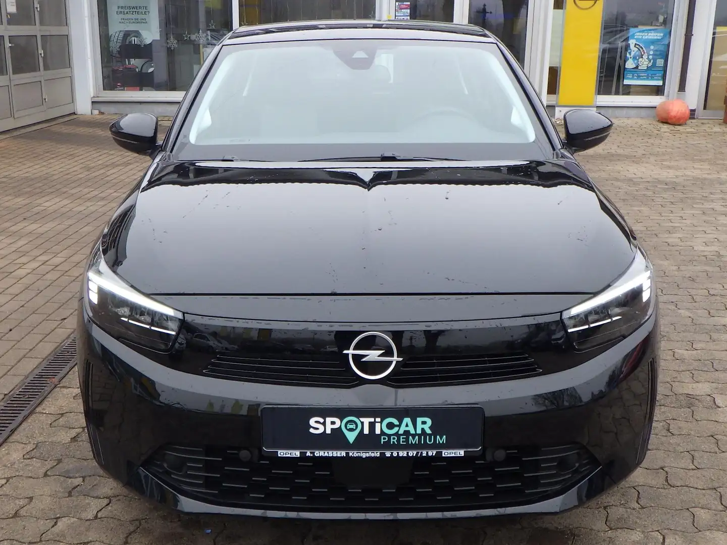 Opel Corsa Basis Schwarz - 1