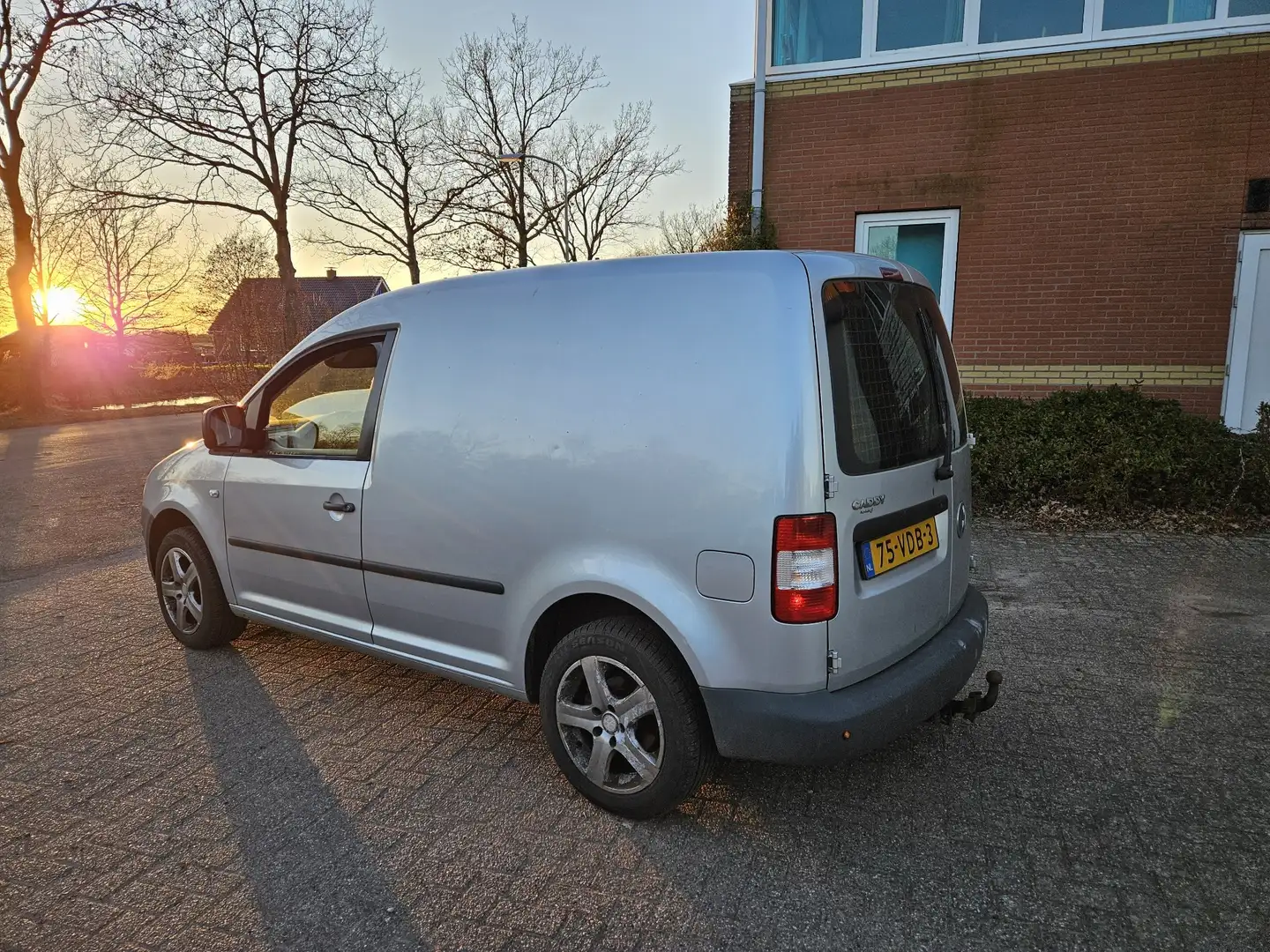 Volkswagen Caddy 2.0 Grijs - 2