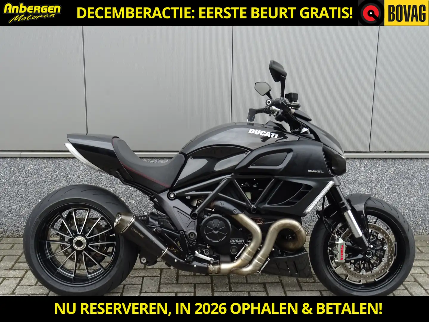 Ducati Diavel Zwart - 1