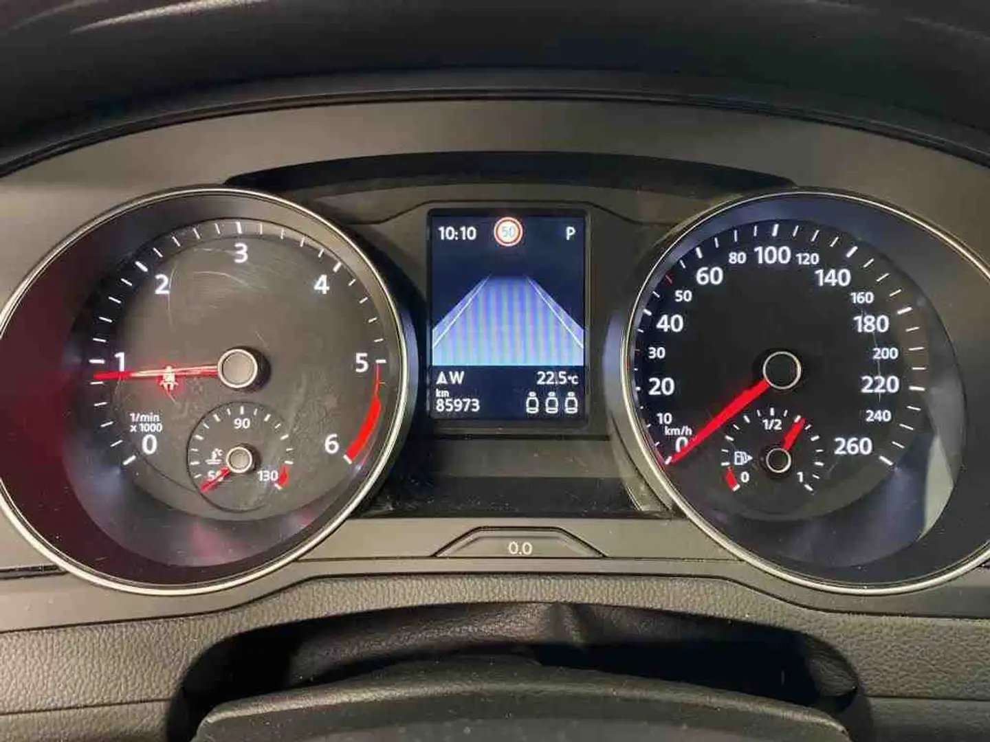 Volkswagen Passat Variant 2.0 TDI 110kW RFK SHZ StHZ AHK Schwarz - 2