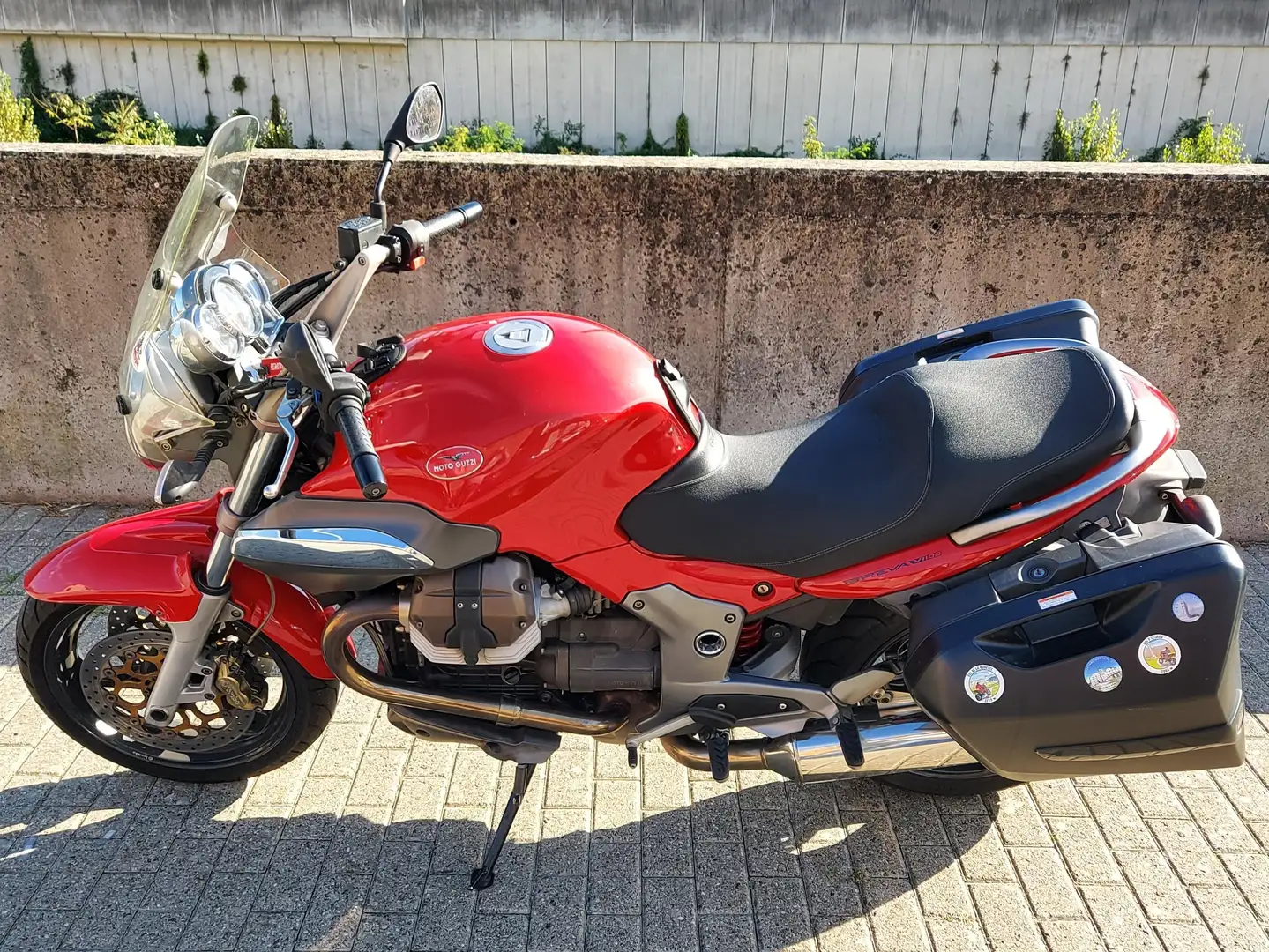 Moto Guzzi Breva 1100 1100 i Rood - 1