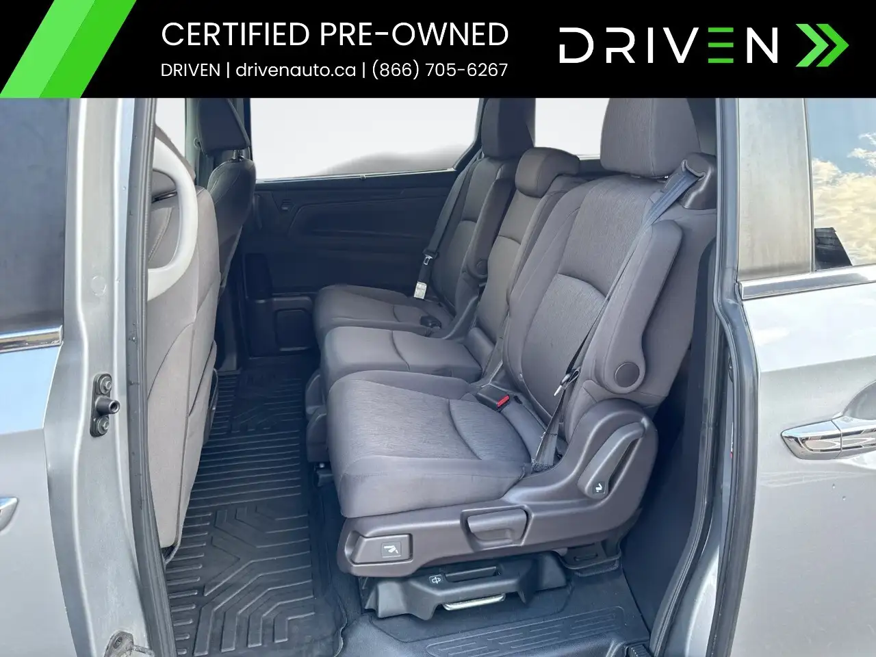 Honda Odyssey снимка Honda Odyssey