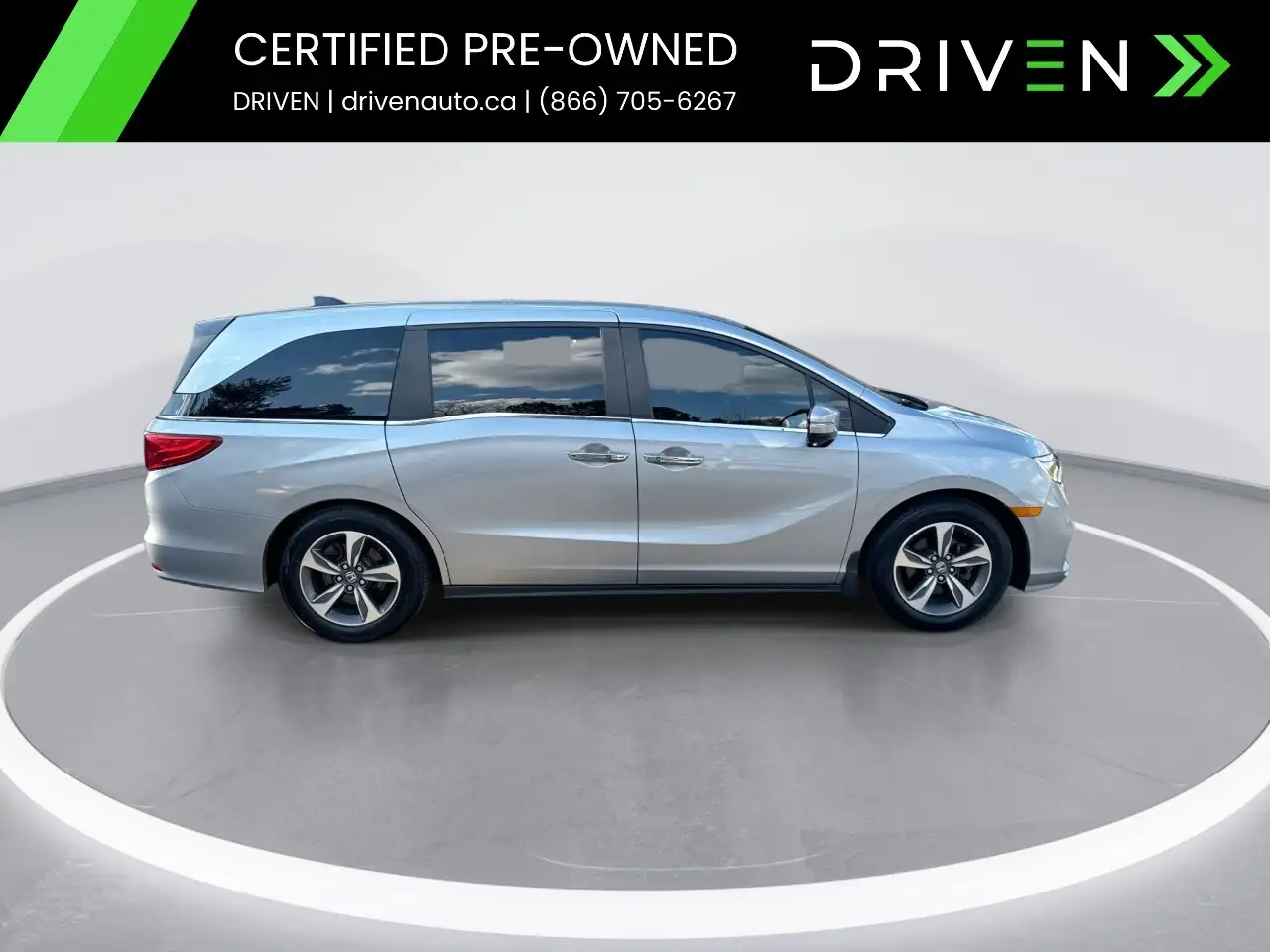 Honda Odyssey снимка Honda Odyssey