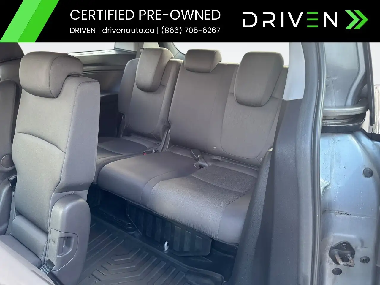 Honda Odyssey снимка Honda Odyssey