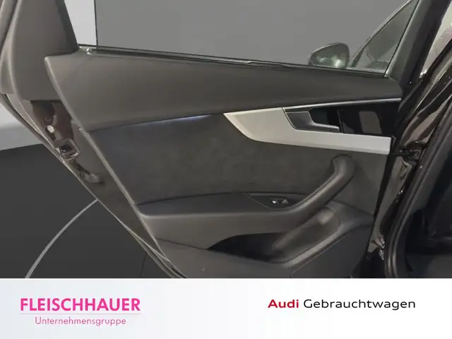 Audi S4 Avant view 14