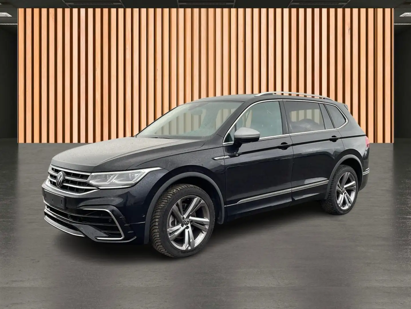 Volkswagen Tiguan Allspace 2.0 TSI DSG R-Line 4Motion*7Sitze Fekete - 2
