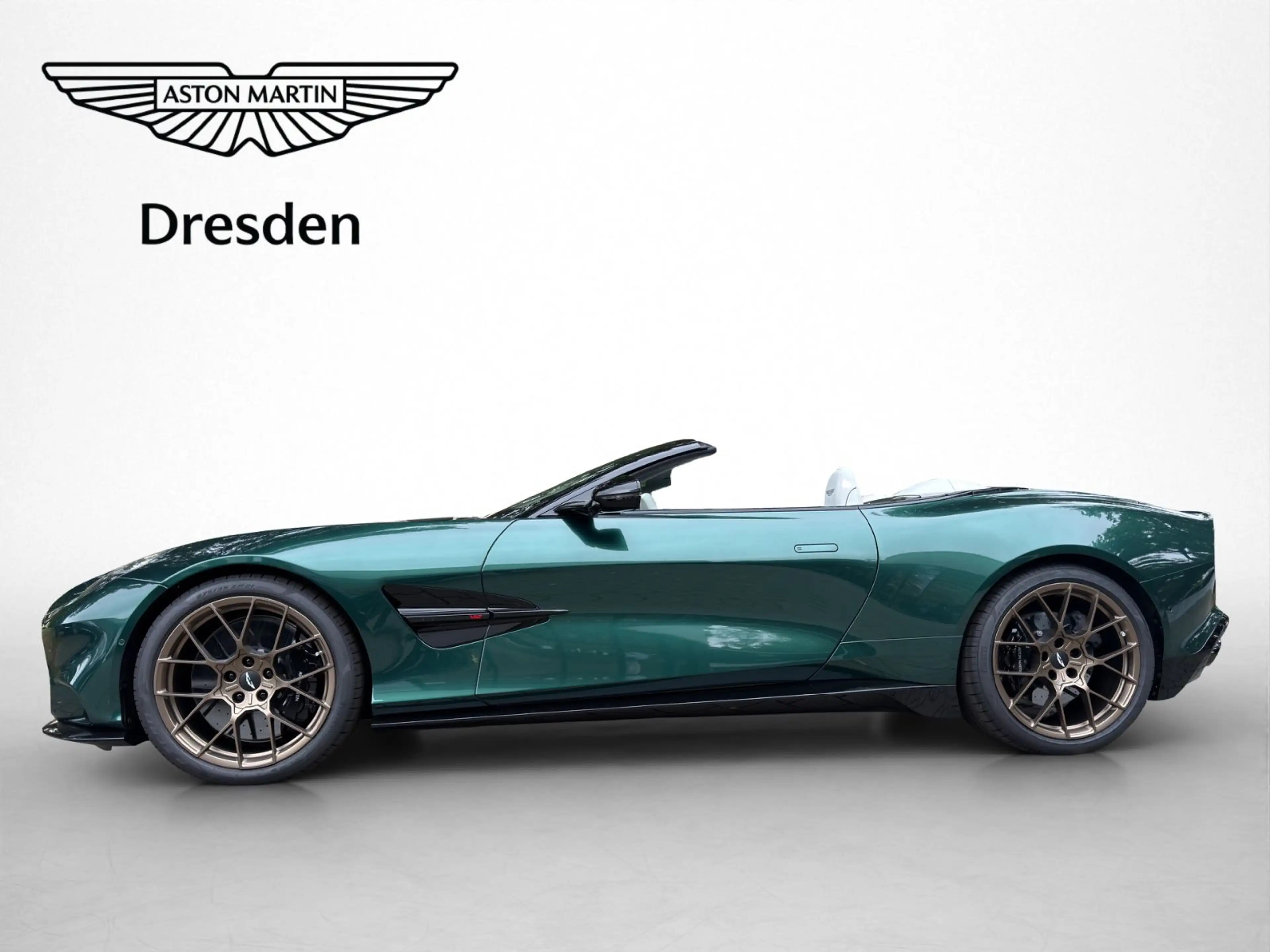 Aston Martin Vanquish Volante — photo 3