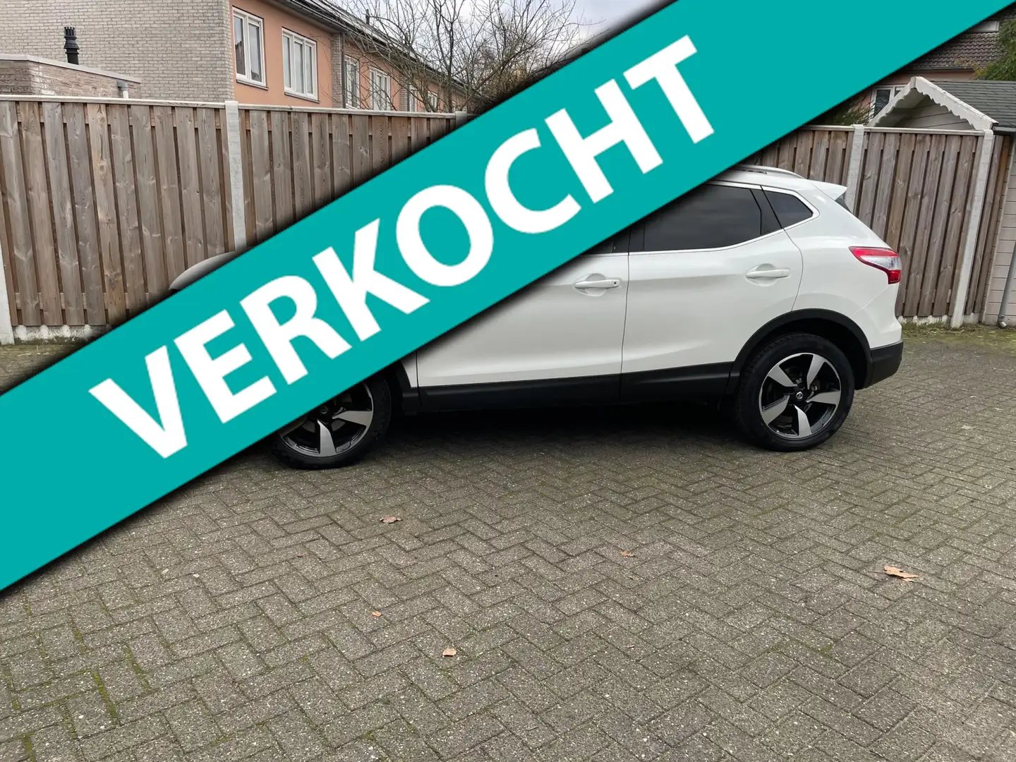 Nissan Qashqai 1.6 Tekna 17" half leder pannoramadak Blanc - 1