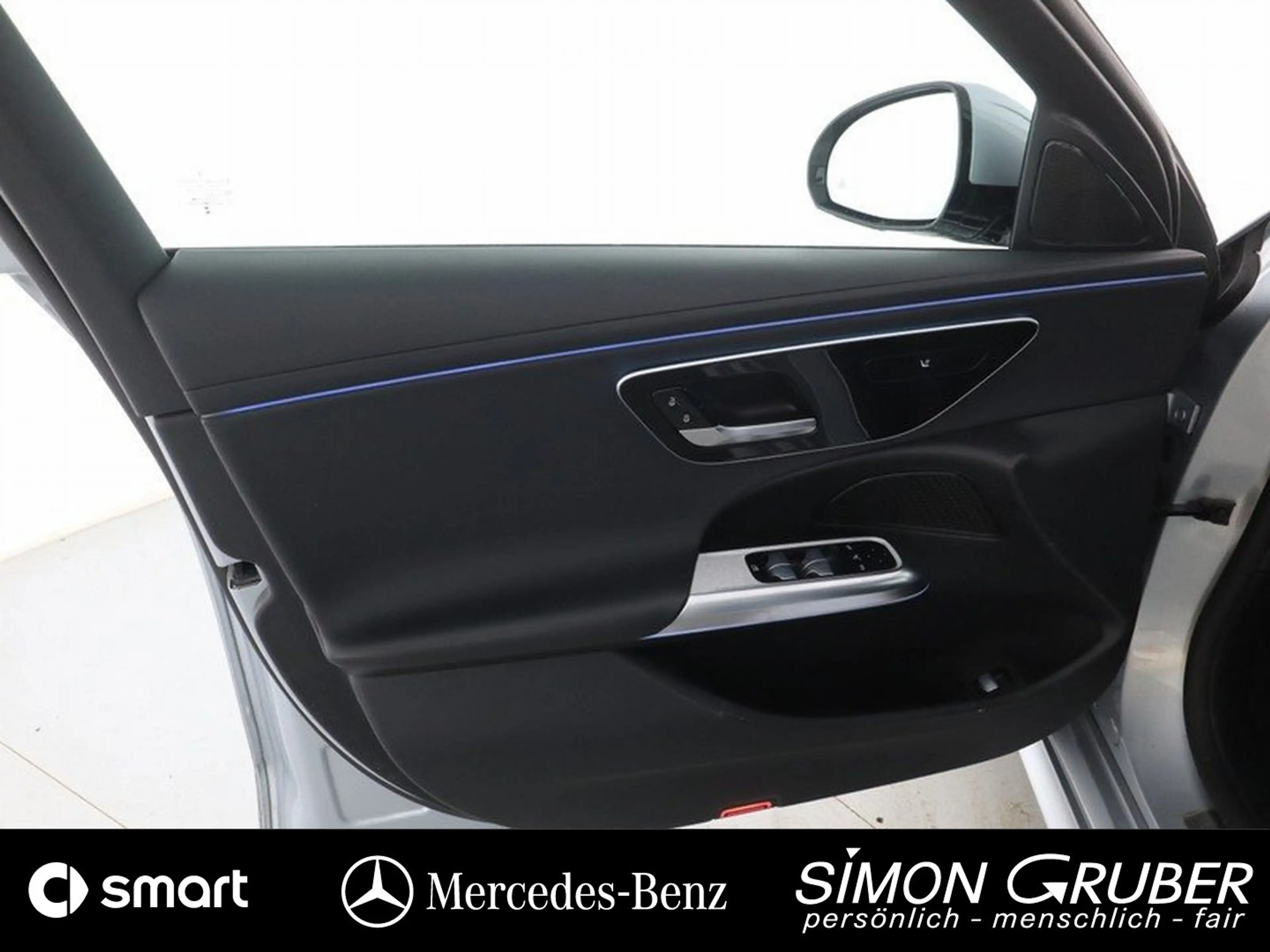 Mercedes-Benz E 220 Td Avantgarde KeylessGo Distronic LED — photo 10