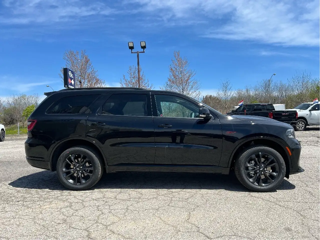 Dodge Durango снимка Dodge Durango