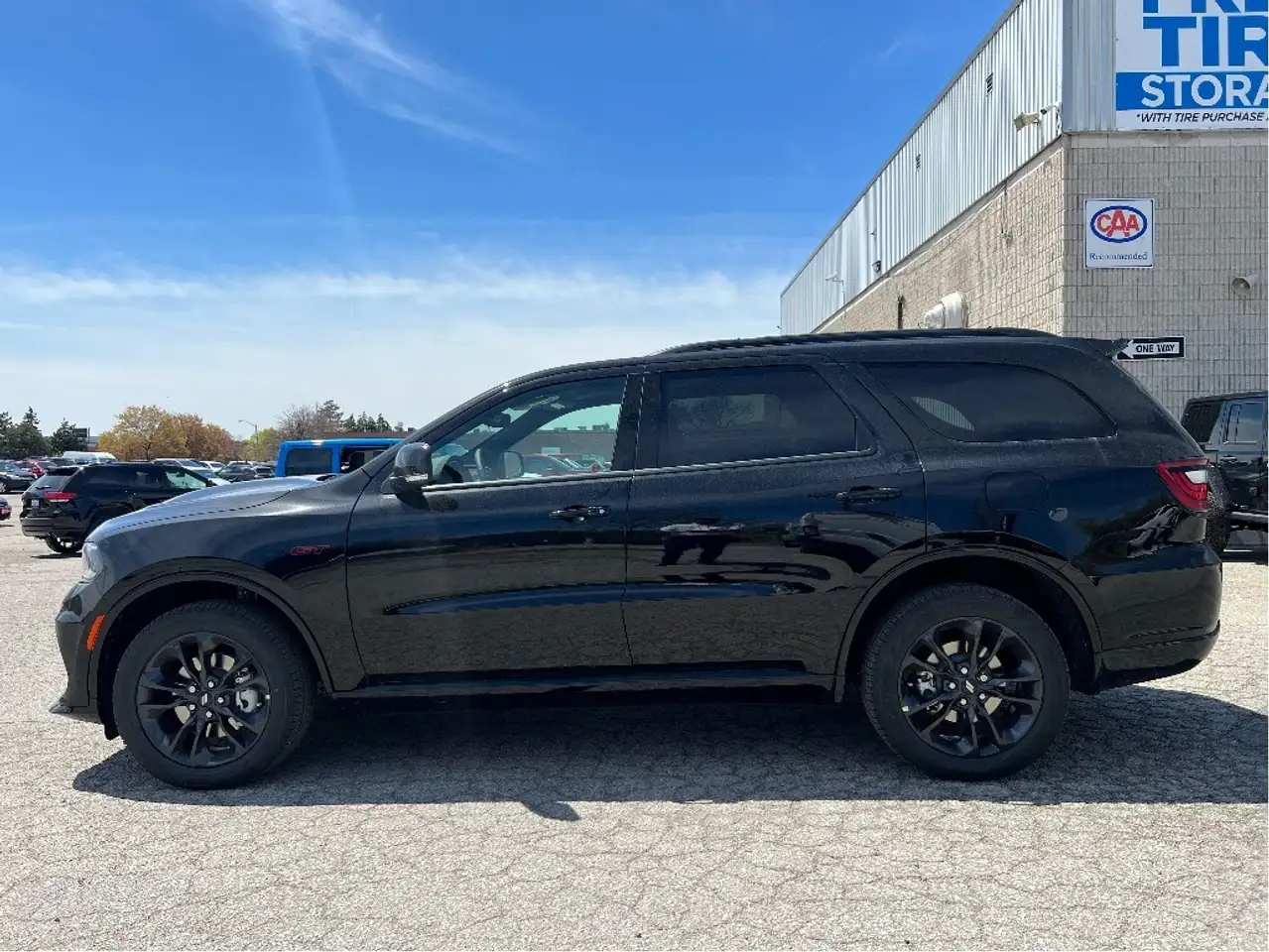 Dodge Durango снимка Dodge Durango