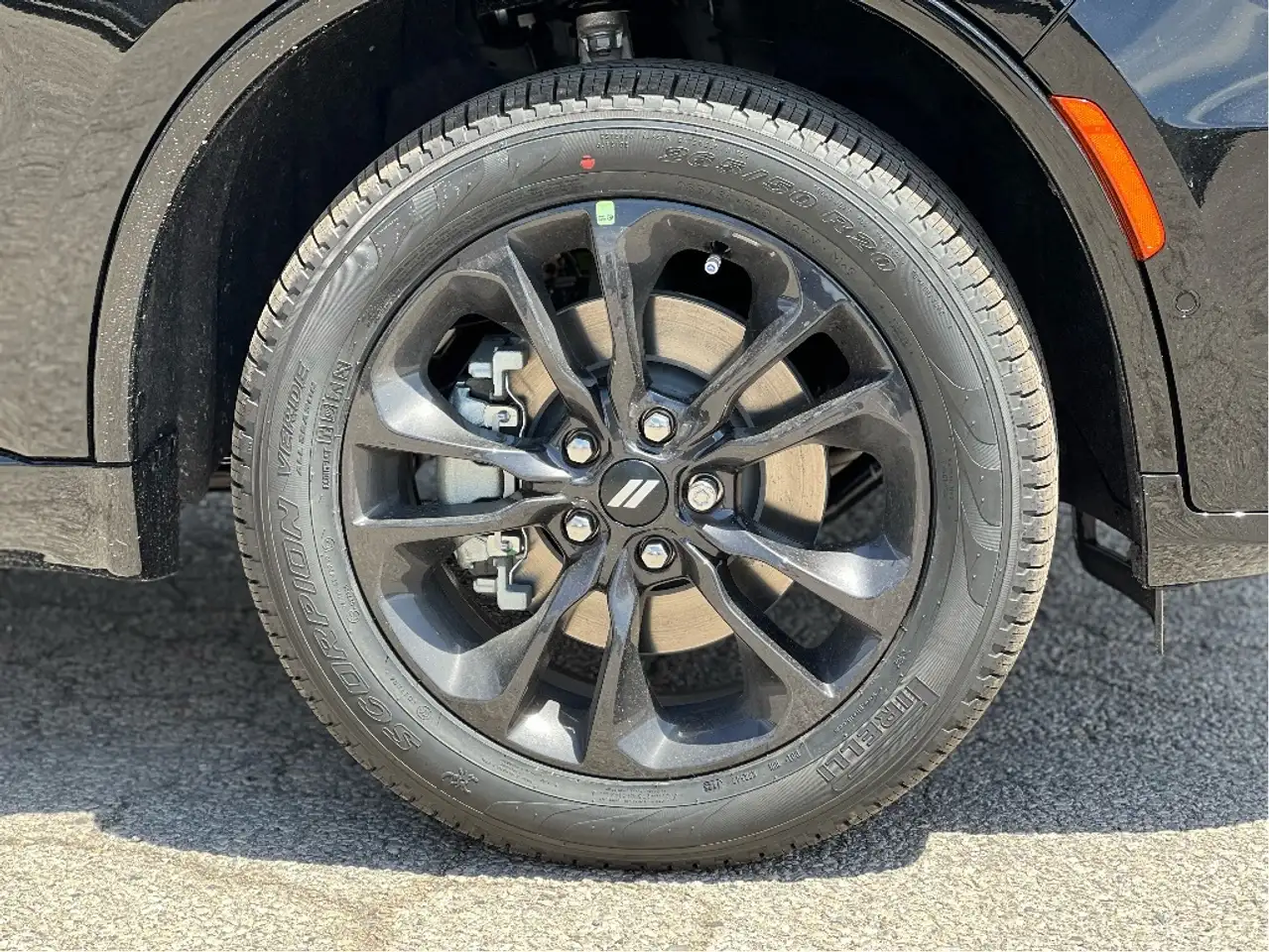 Dodge Durango снимка Dodge Durango