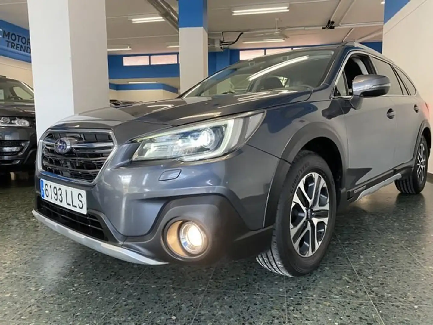 Subaru OUTBACK 2.5i Sport CVT Gris - 1