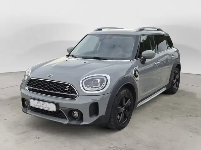 MINI Cooper Cooper S E 4WD Business autom.