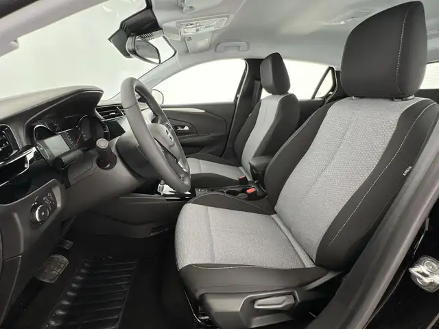 Opel Corsa view 8