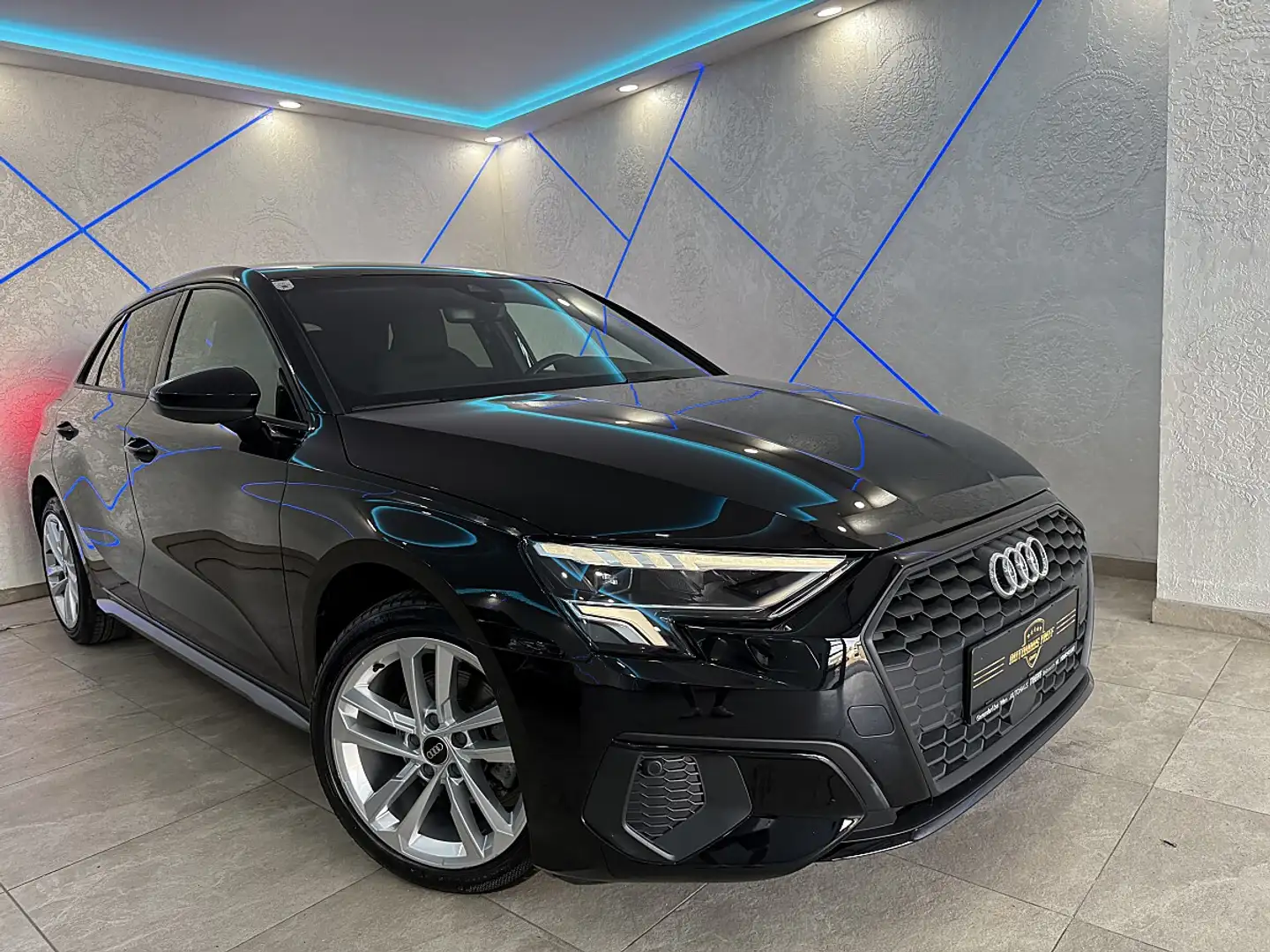 Audi A3 SB 30 TDI S-tronic intense*MATRIX*NAVI*ACC*SPUR... Schwarz - 2