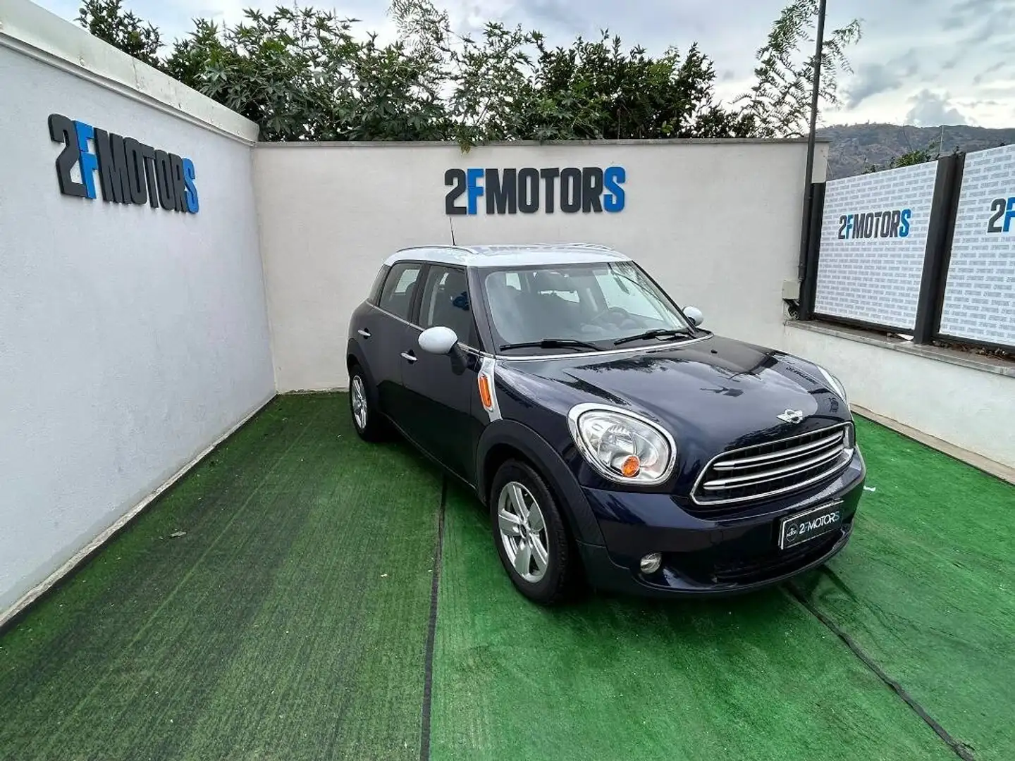 MINI Cooper D Countryman 2.0 Cooper D Business auto E6 Bleu - 1