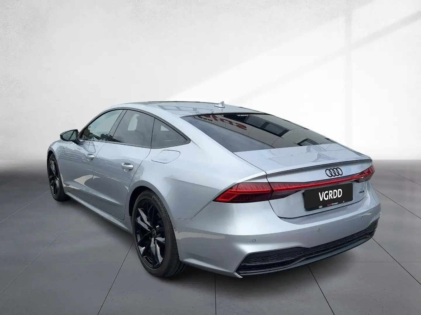Audi A7 55 TFSI e quattro 270( 367) kW(PS) Silber - 2