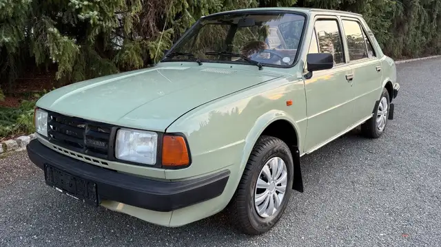 Skoda 125 L