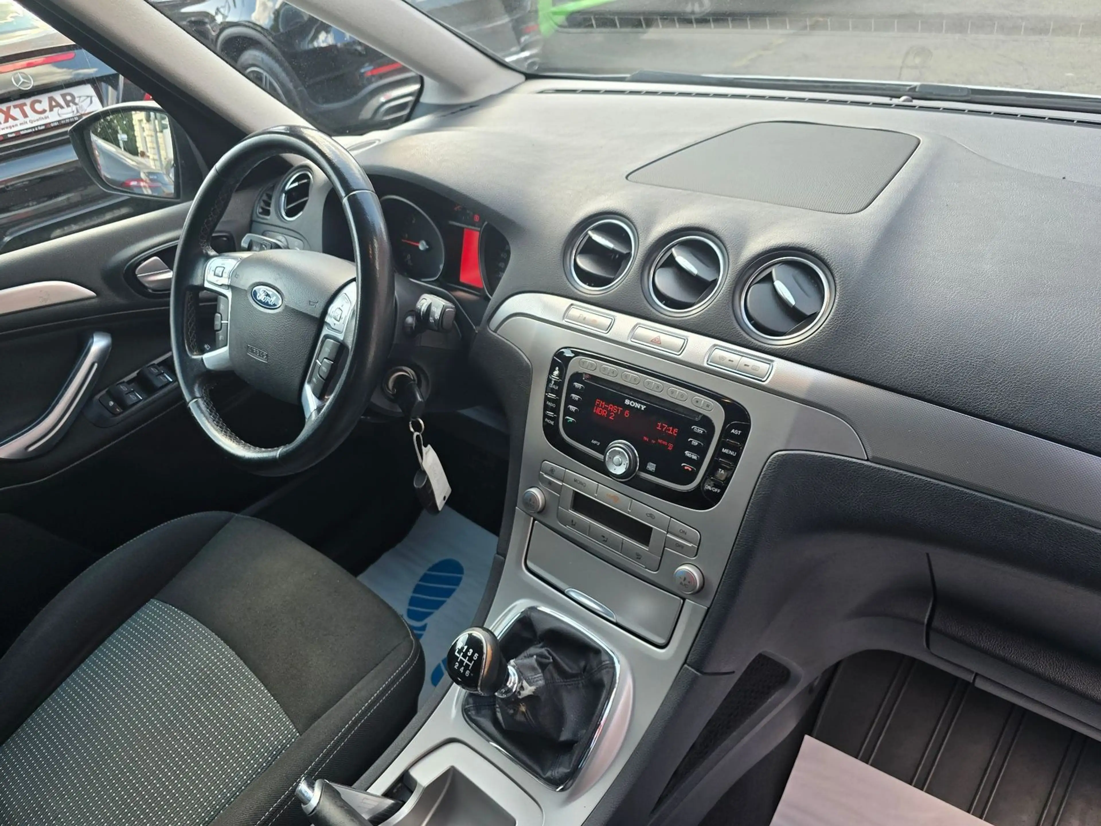 Ford Galaxy 2.0 TDCi DPF|PDC|7Sitzer|SHZ|Navi|Familiy — photo 14