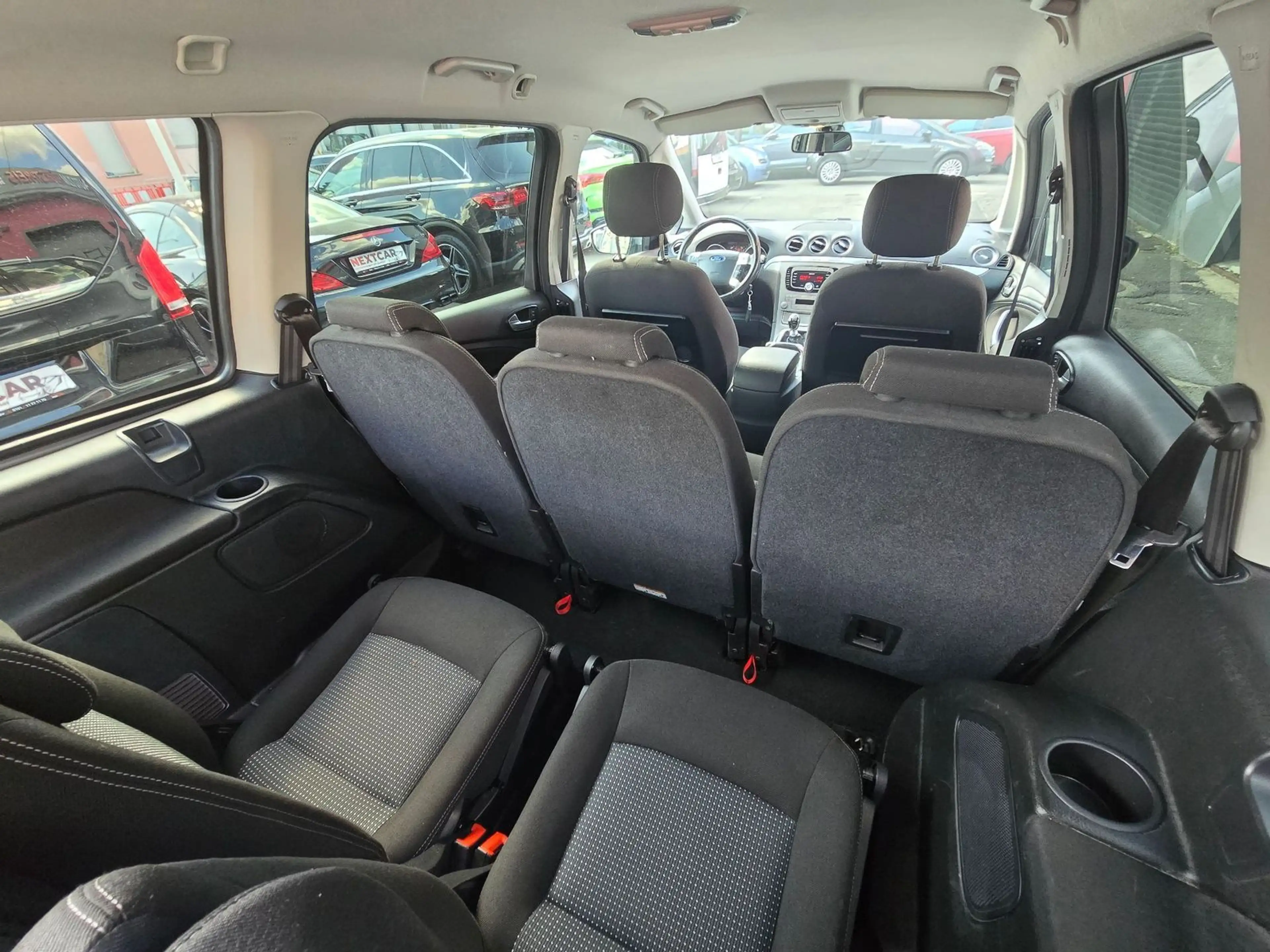 Ford Galaxy 2.0 TDCi DPF|PDC|7Sitzer|SHZ|Navi|Familiy — photo 11