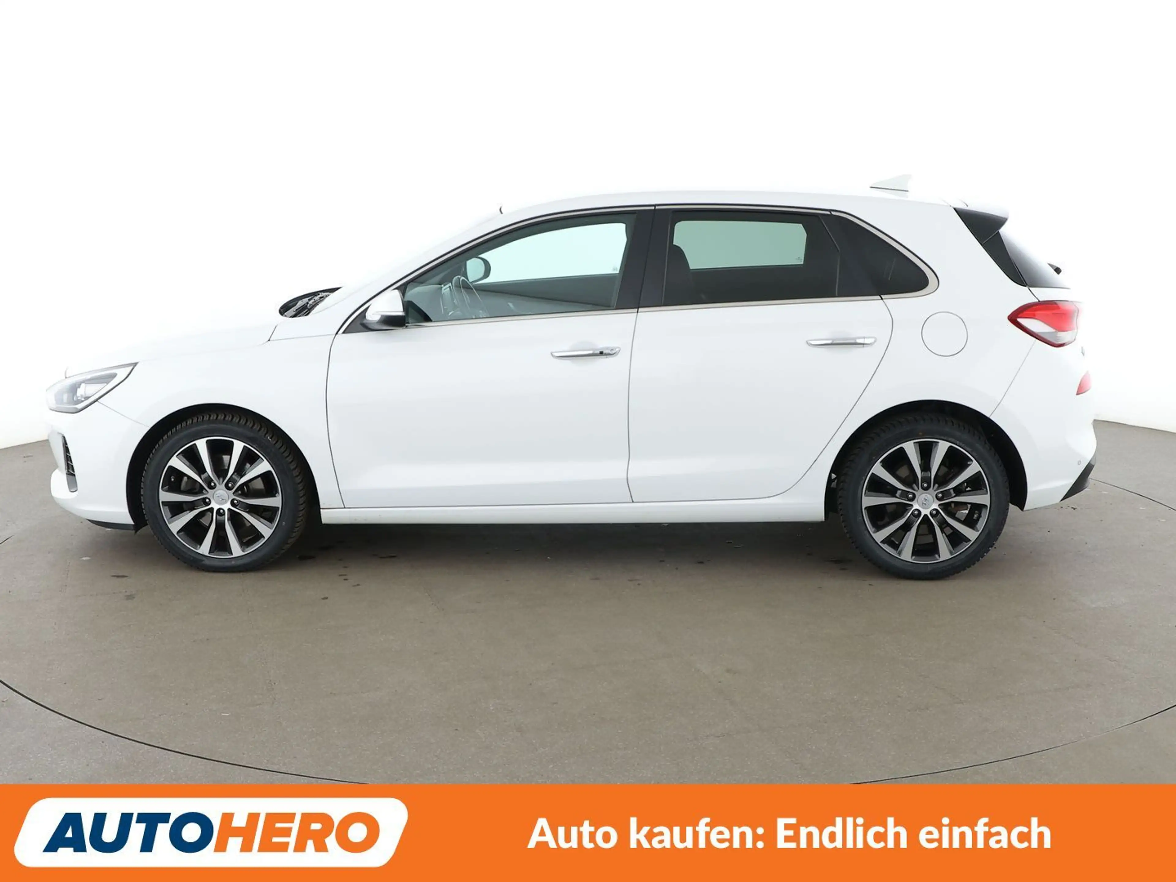 Hyundai i30 1.4 TGDI Premium Aut.*NAVI*CAM*ACC*SHZ*LHZ*ALU* — photo 3