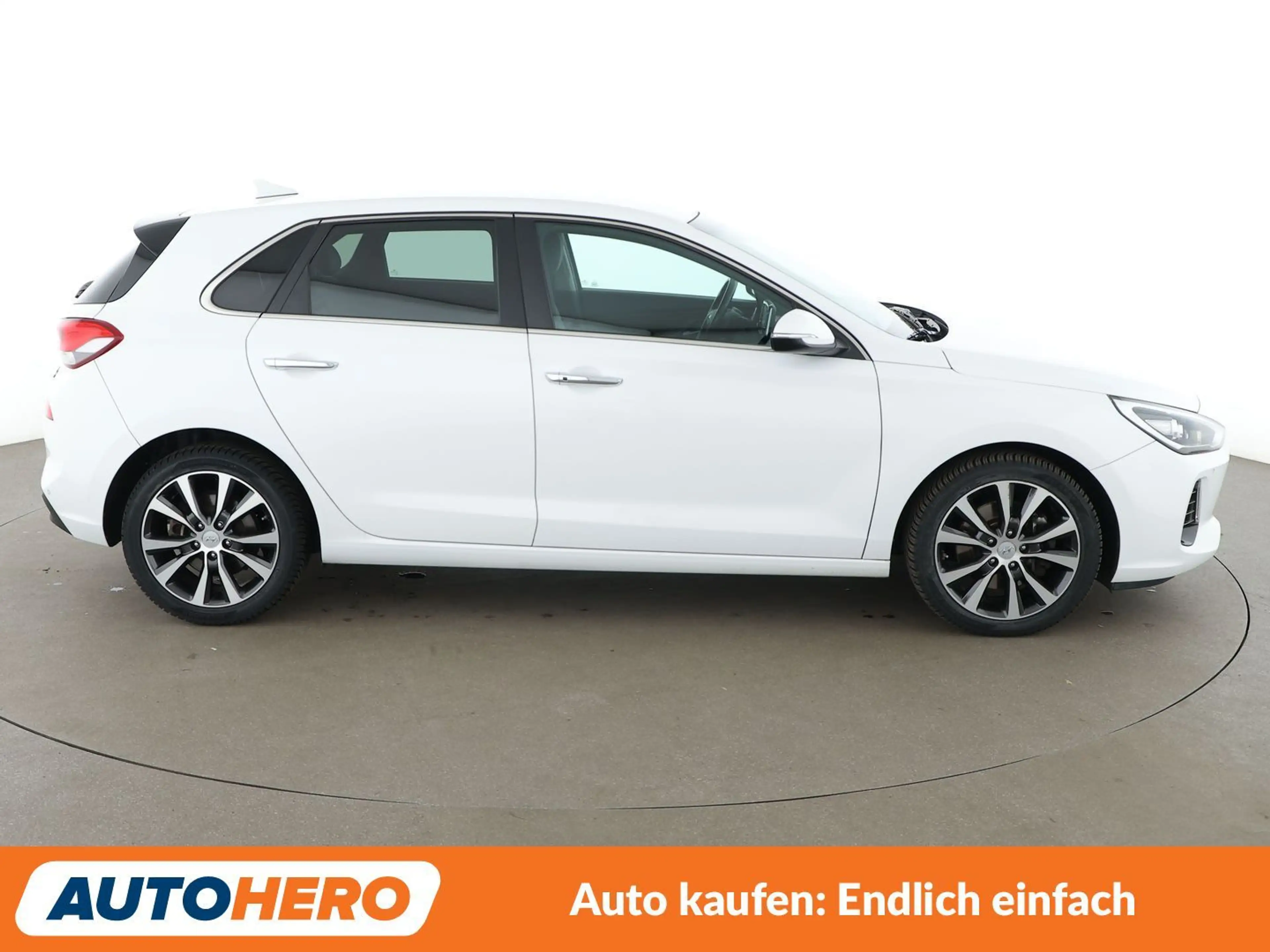 Hyundai i30 1.4 TGDI Premium Aut.*NAVI*CAM*ACC*SHZ*LHZ*ALU* — photo 7