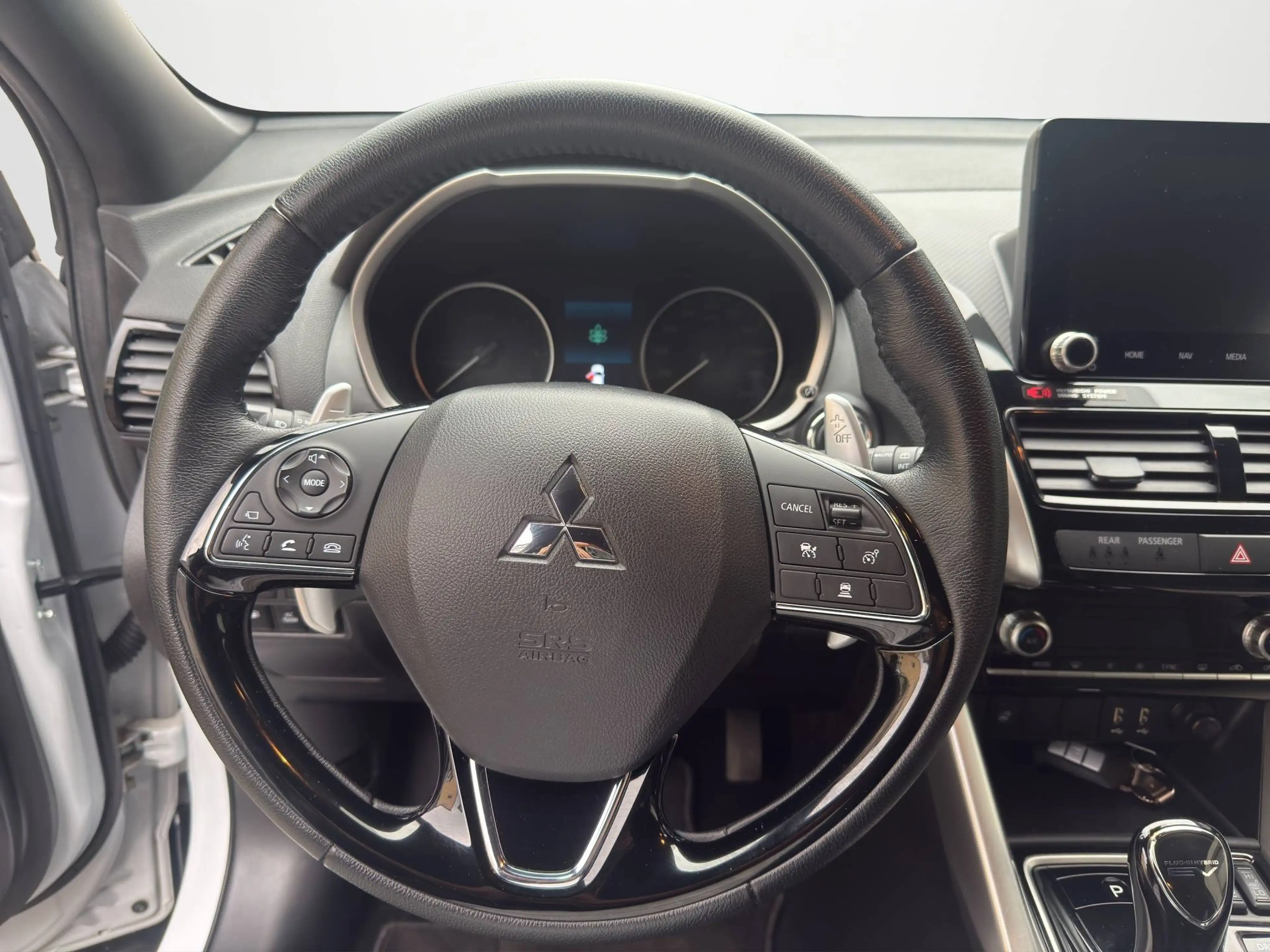 Mitsubishi Eclipse Cross Plus Select Black Hybrid 4WD — photo 3