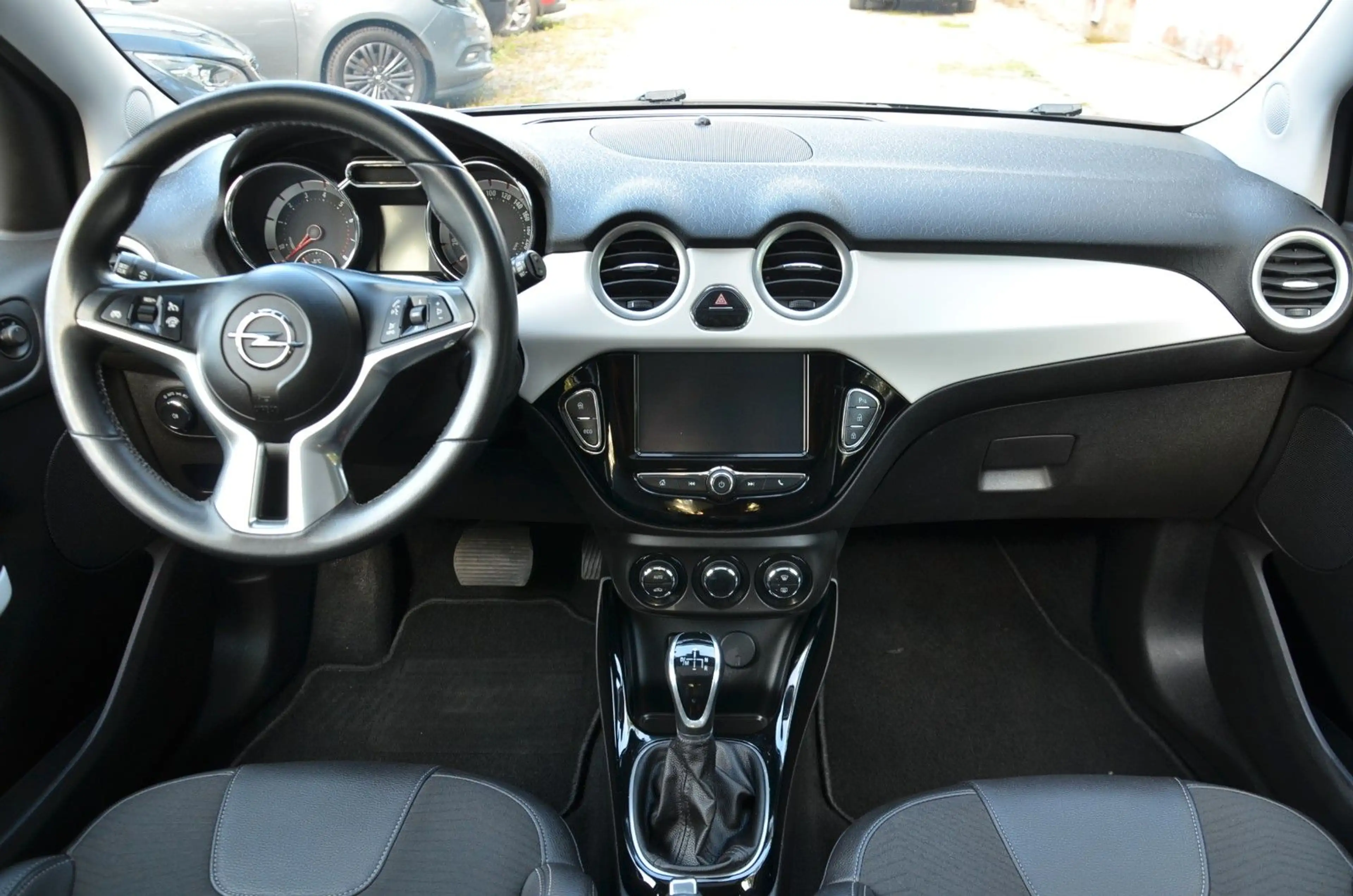 Opel Adam Glam ecoFlex 1.4 Automatik Klimaautomatik — photo 10