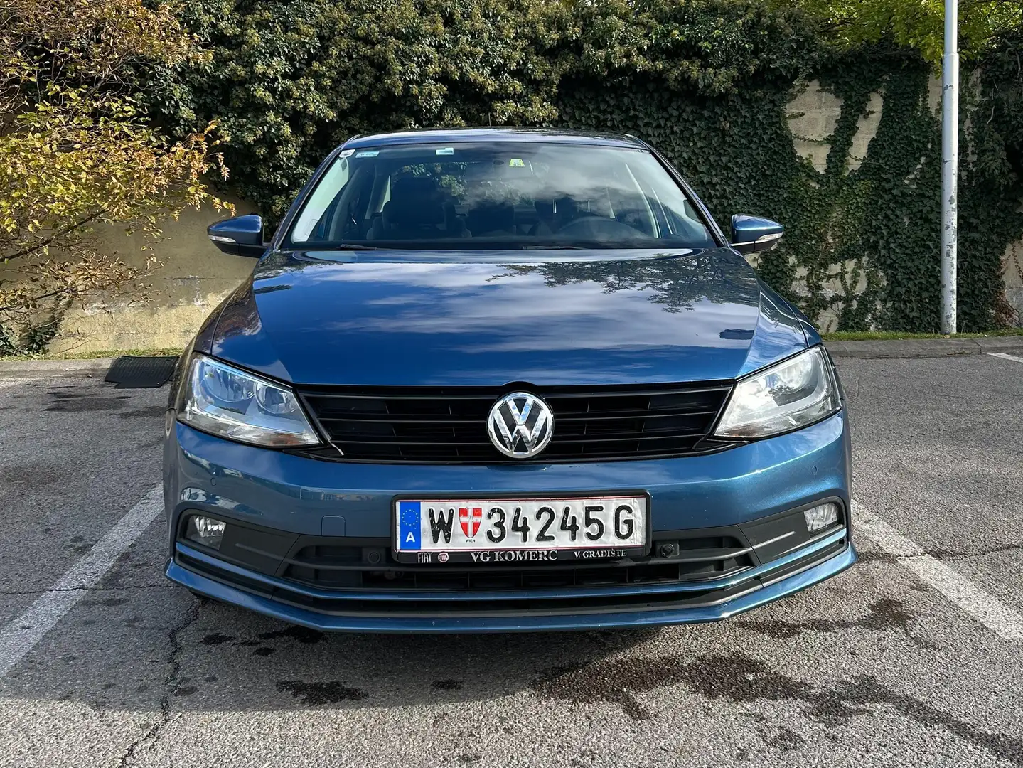 Volkswagen Jetta Jetta 2,0 TDI Trendline Trendline Blau - 1