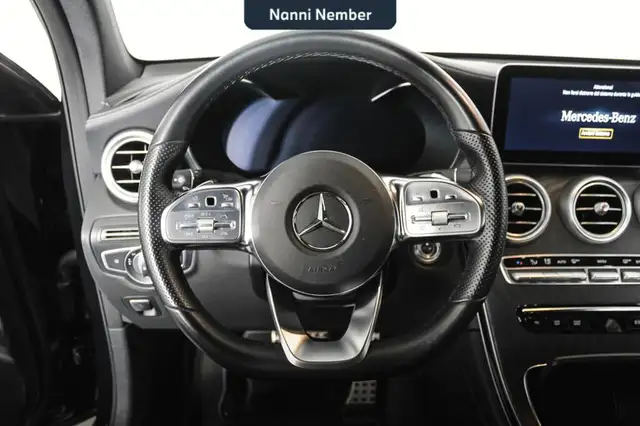 Mercedes-Benz 300 view 10