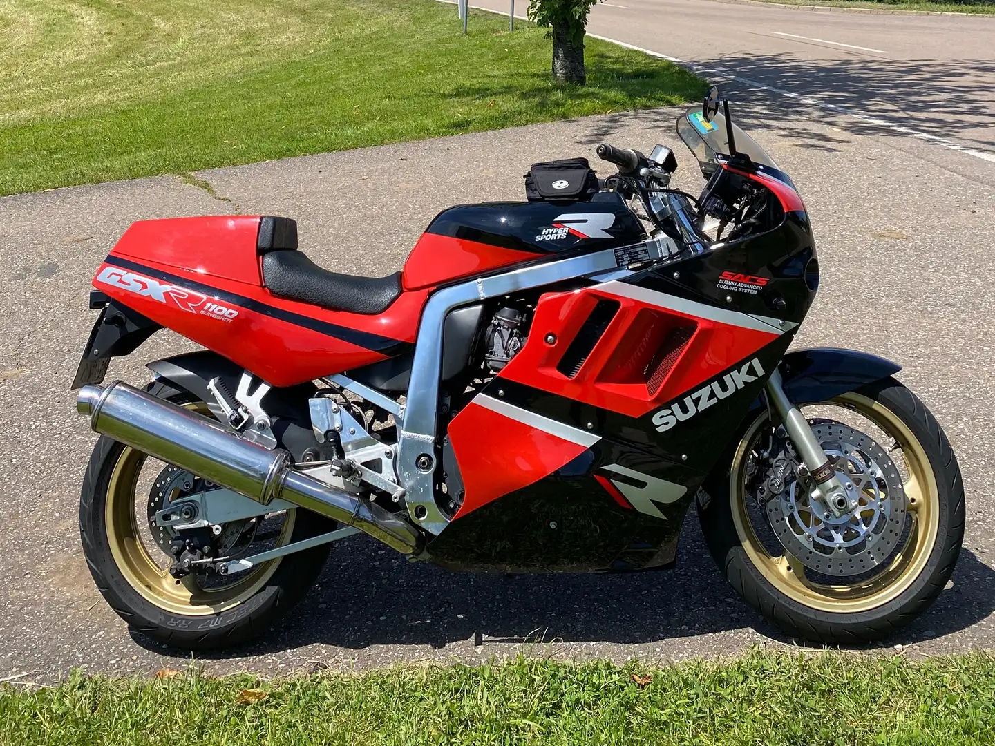 Suzuki GSX-R 1100 GV73C Rouge - 1