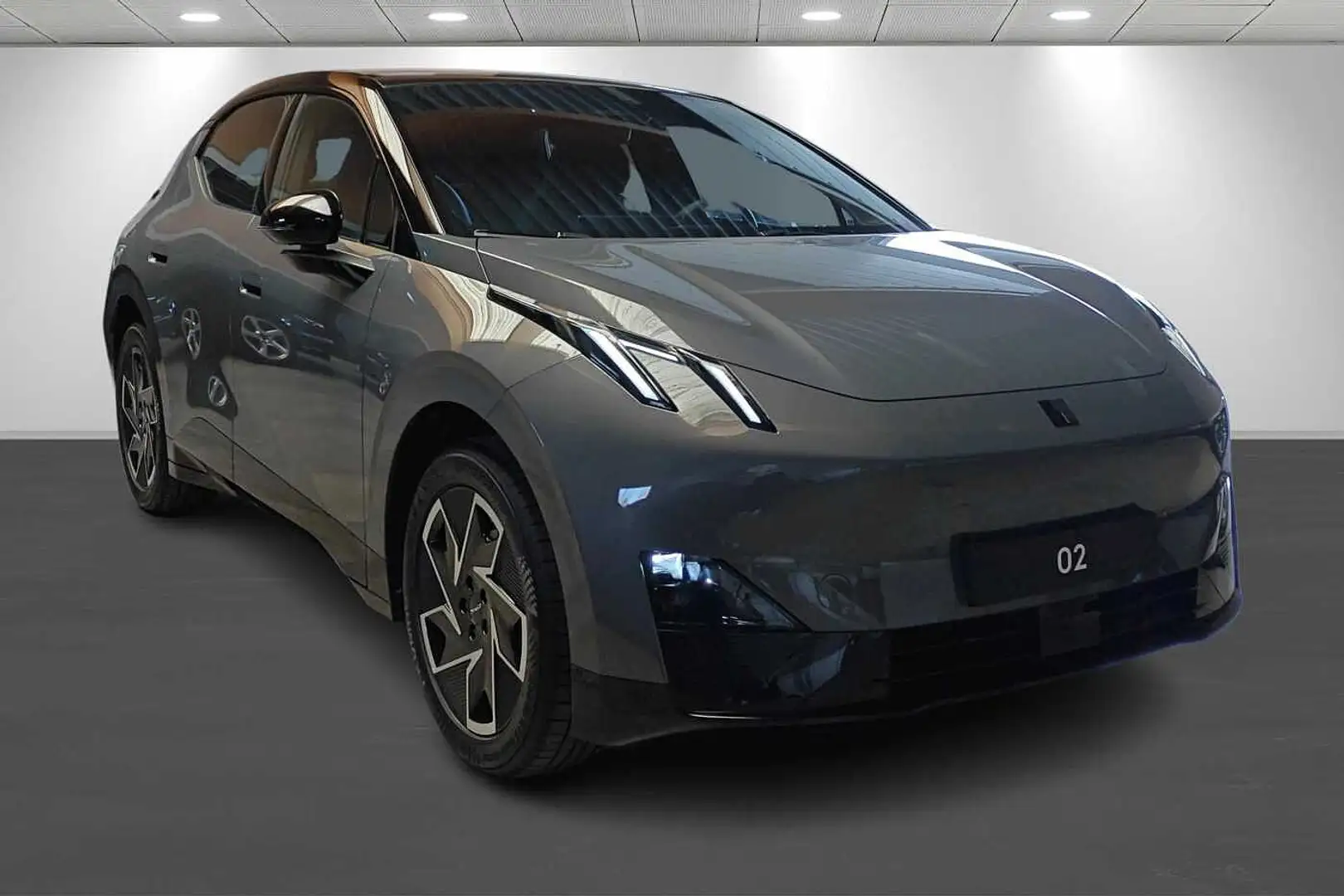 Lynk & Co 02 66 kWh Core - NEW STOCK Grijs - 2