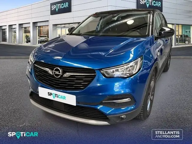 Opel Grandland X 1.2 Turbo Design & Tech