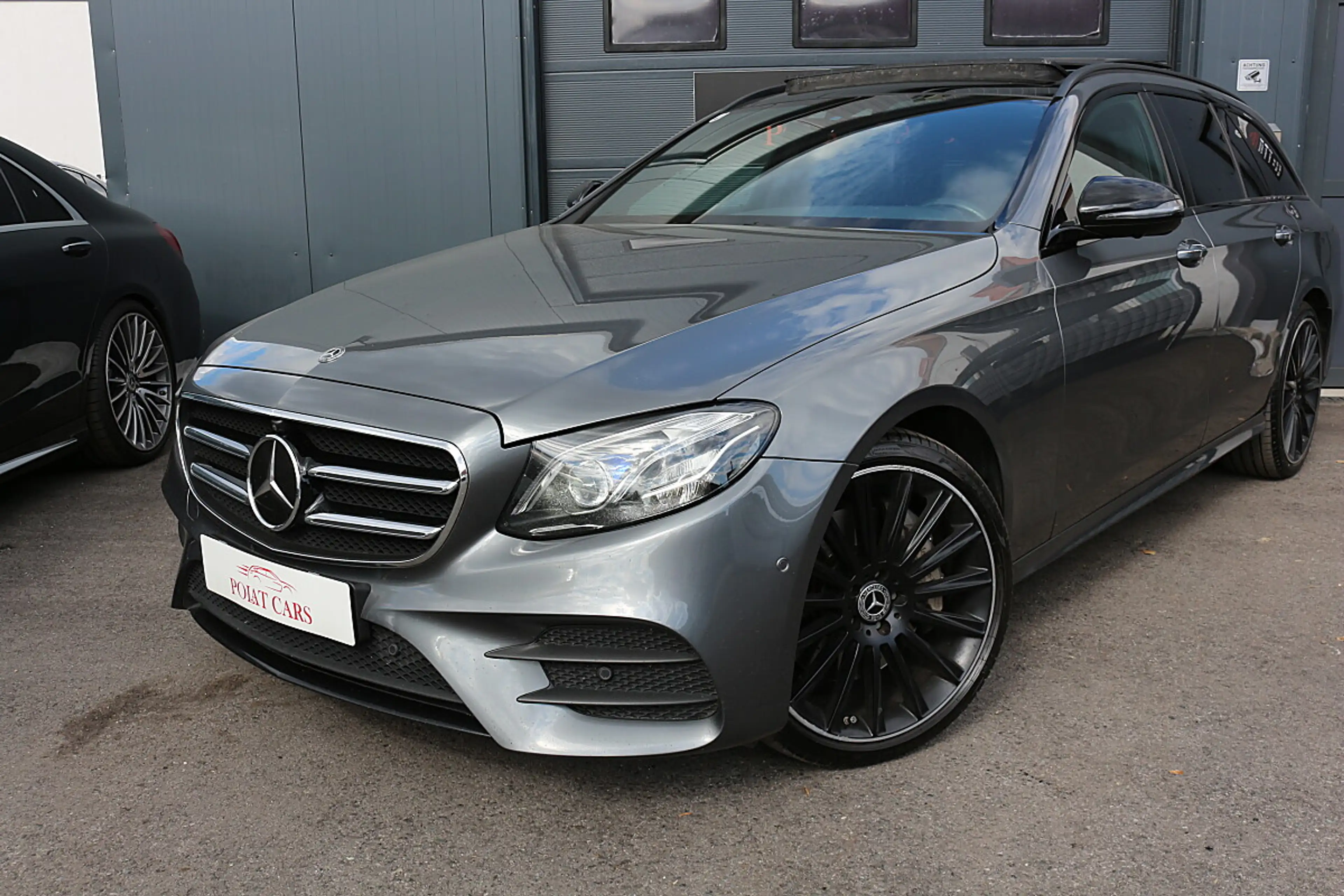 Mercedes-Benz E 400 d T 4MATIC Aut AMG Line *VOLLAUSSTATTUNG* — photo 5