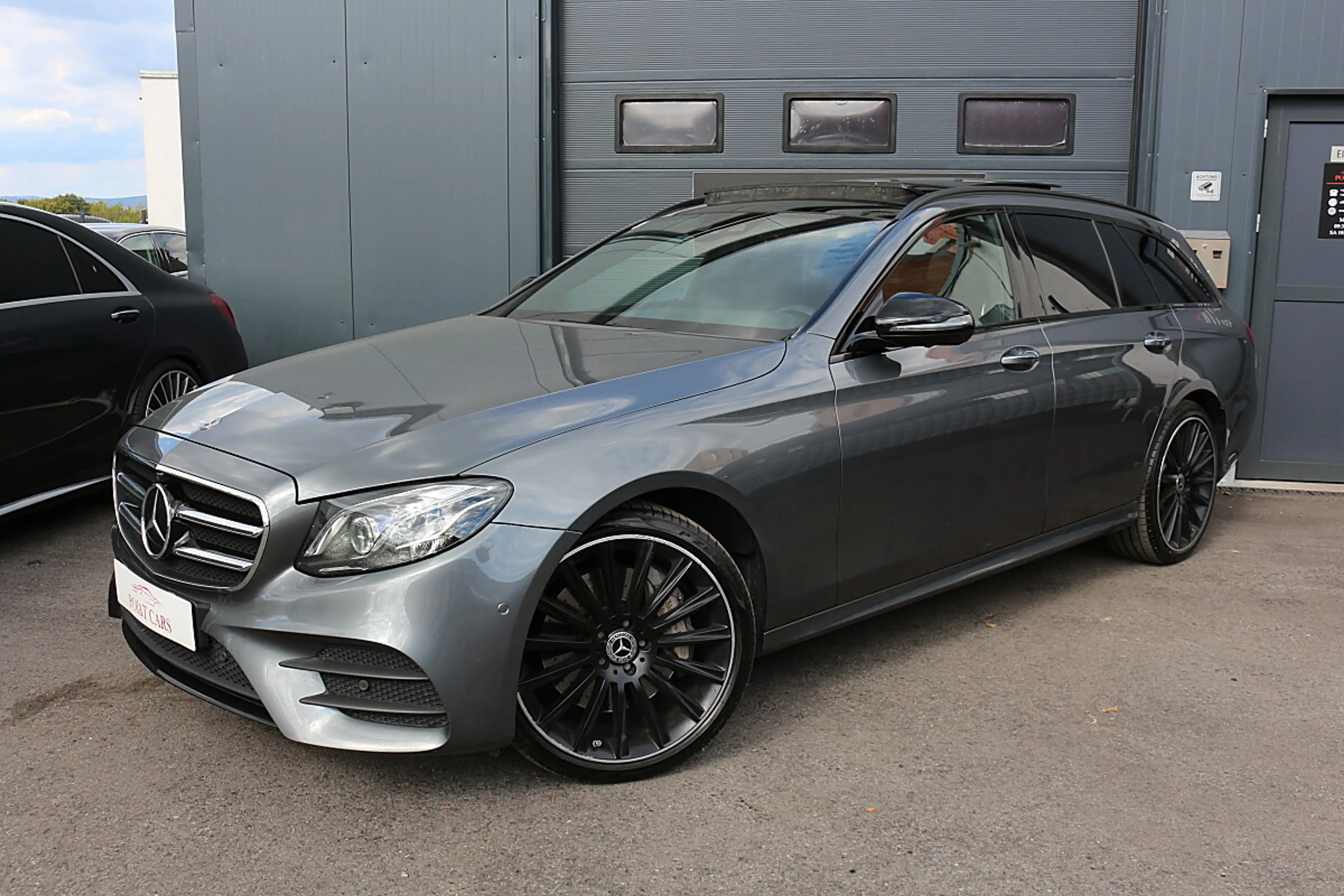 Mercedes-Benz E 400 d T 4MATIC Aut AMG Line *VOLLAUSSTATTUNG* — photo 4