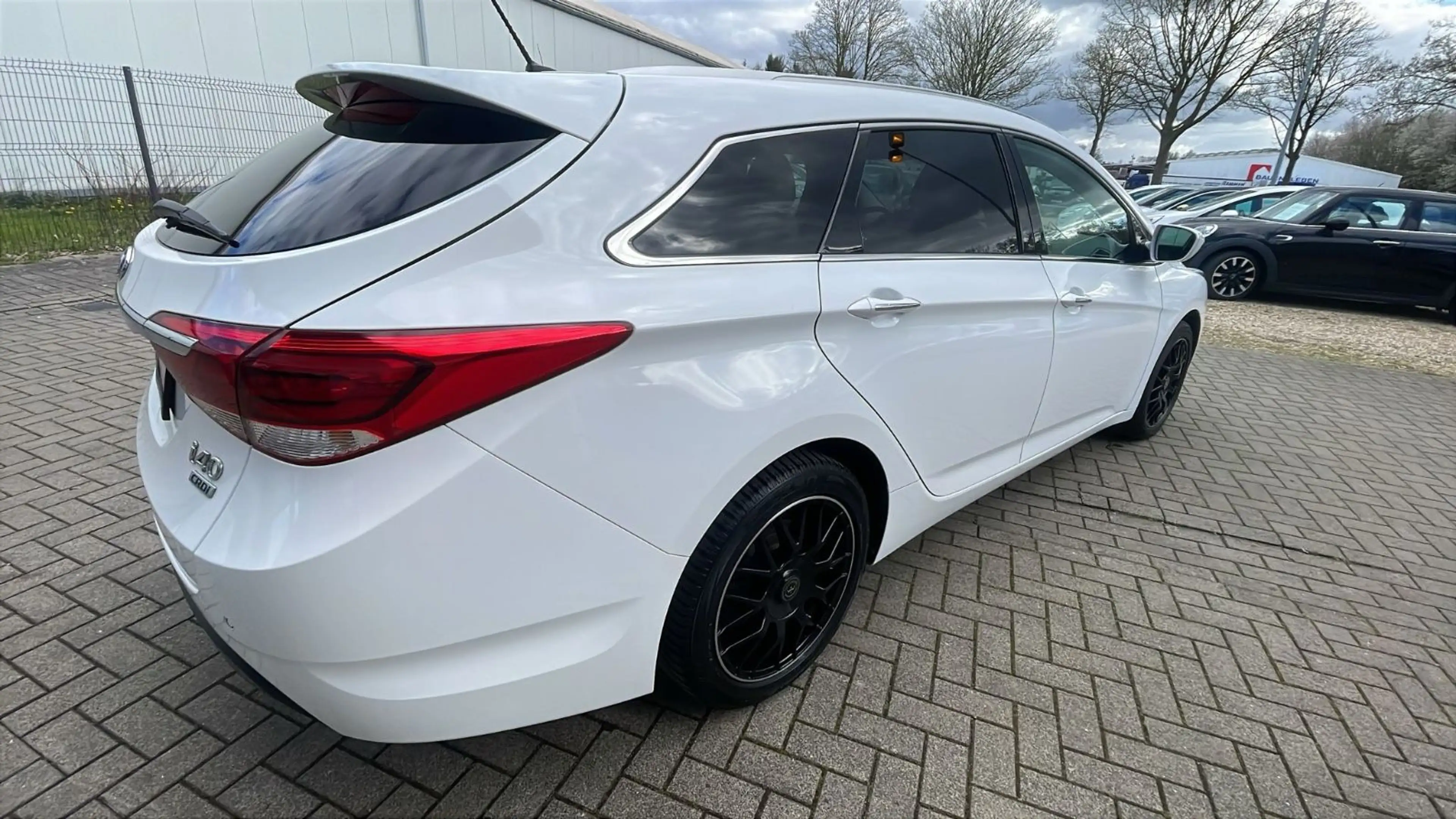 Hyundai i40 cw blue Trend*TEMPOMAT*SHZ*SCHECKHEFT* — photo 9