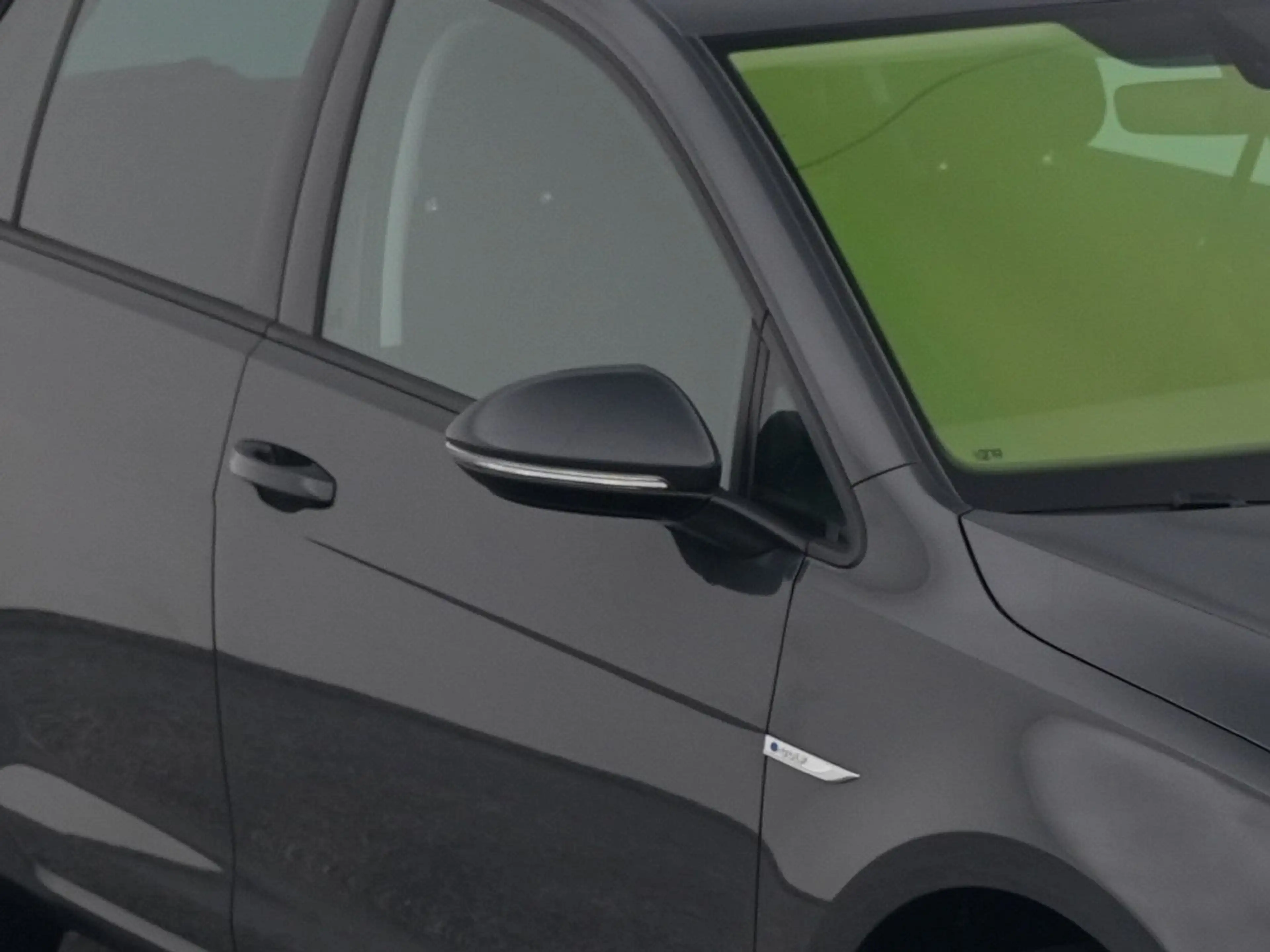 Volkswagen e-Golf E-DITION | ADAPTIVE — photo 24