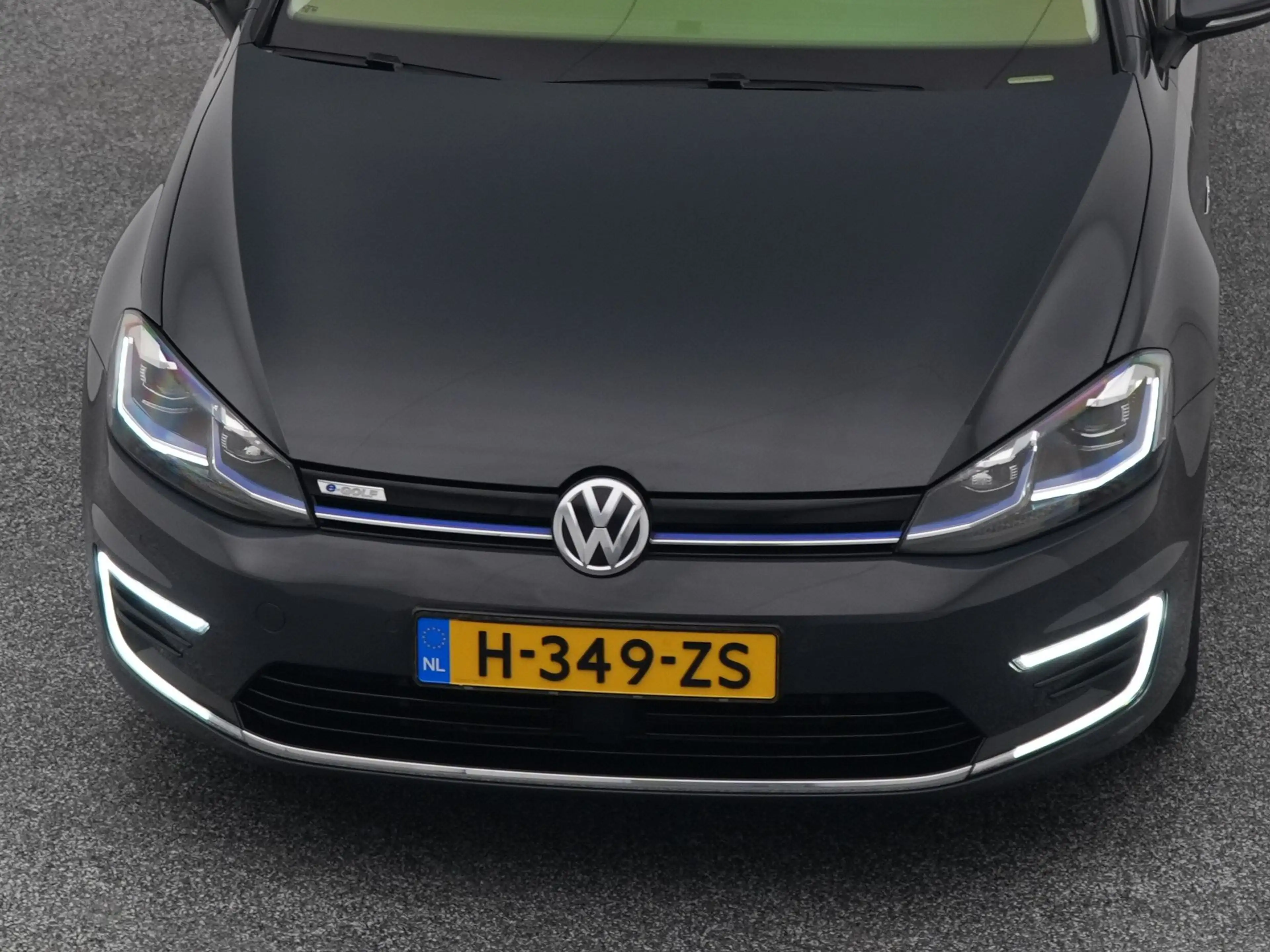 Volkswagen e-Golf E-DITION | ADAPTIVE — photo 31