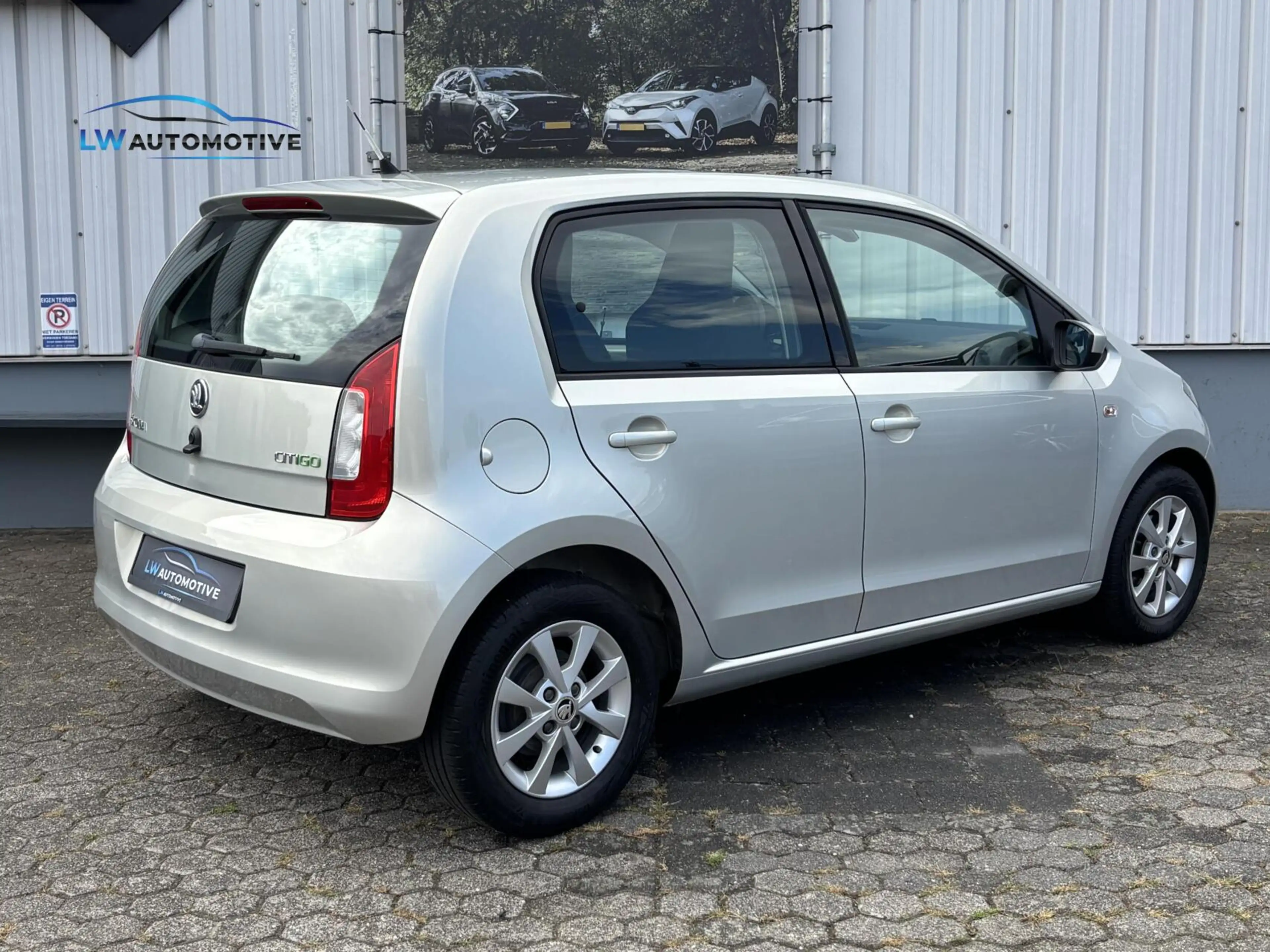 Skoda Citigo 1.0 Greentech Edition | Automaat | Navigatie | Air — photo 2